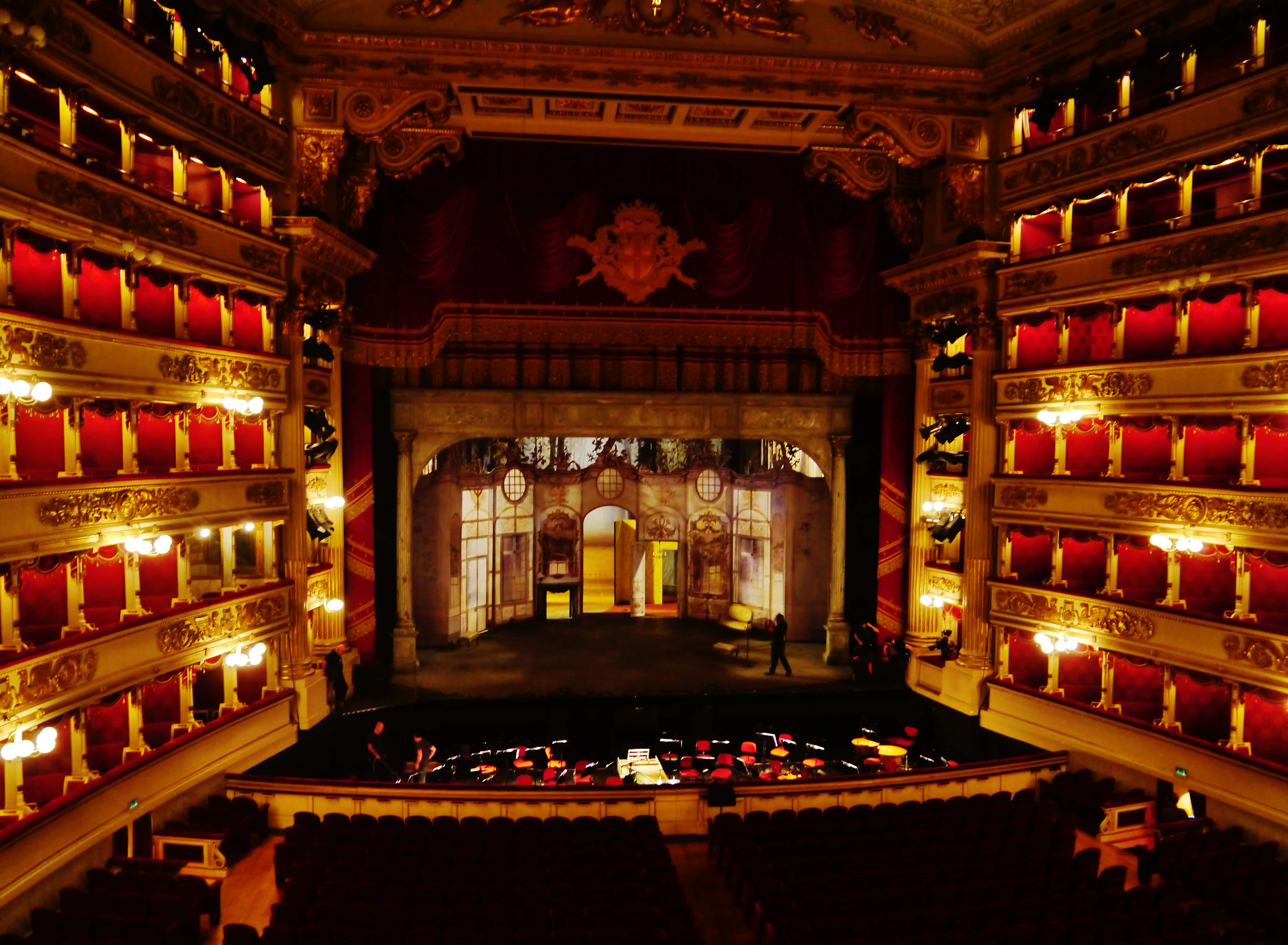 La Scala Opera House, red velvet seats, golden balconies, 4K Desktop Wallpaper