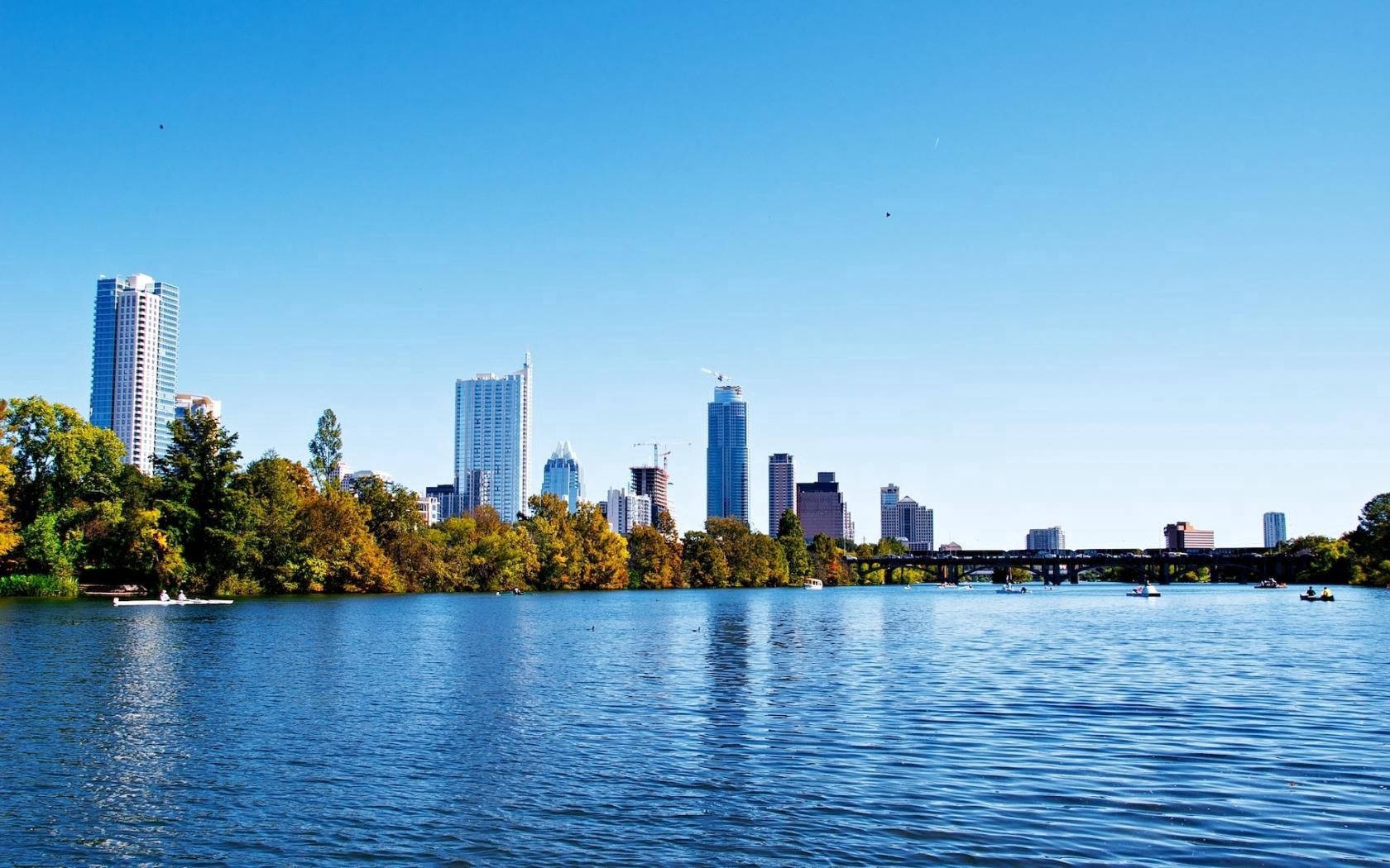 Lady Bird Lake, autumn trees, vibrant city skyline, HD Desktop Wallpaper