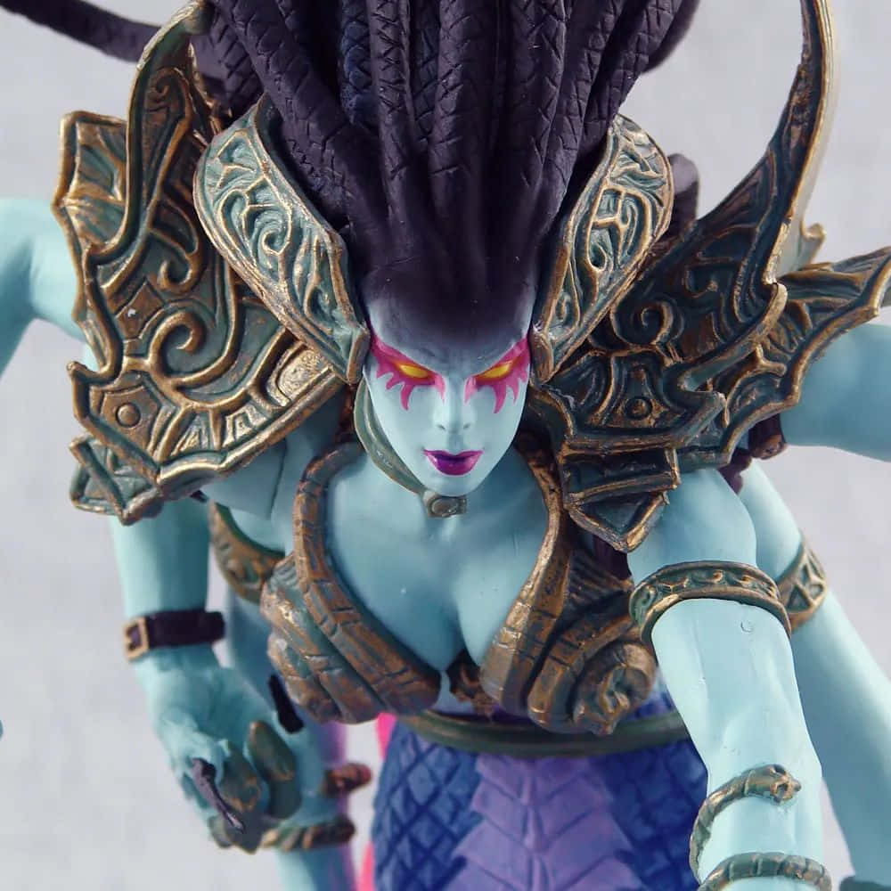 Lady Vashj, blue-skinned, ornate gold armor, SD Desktop Wallpaper