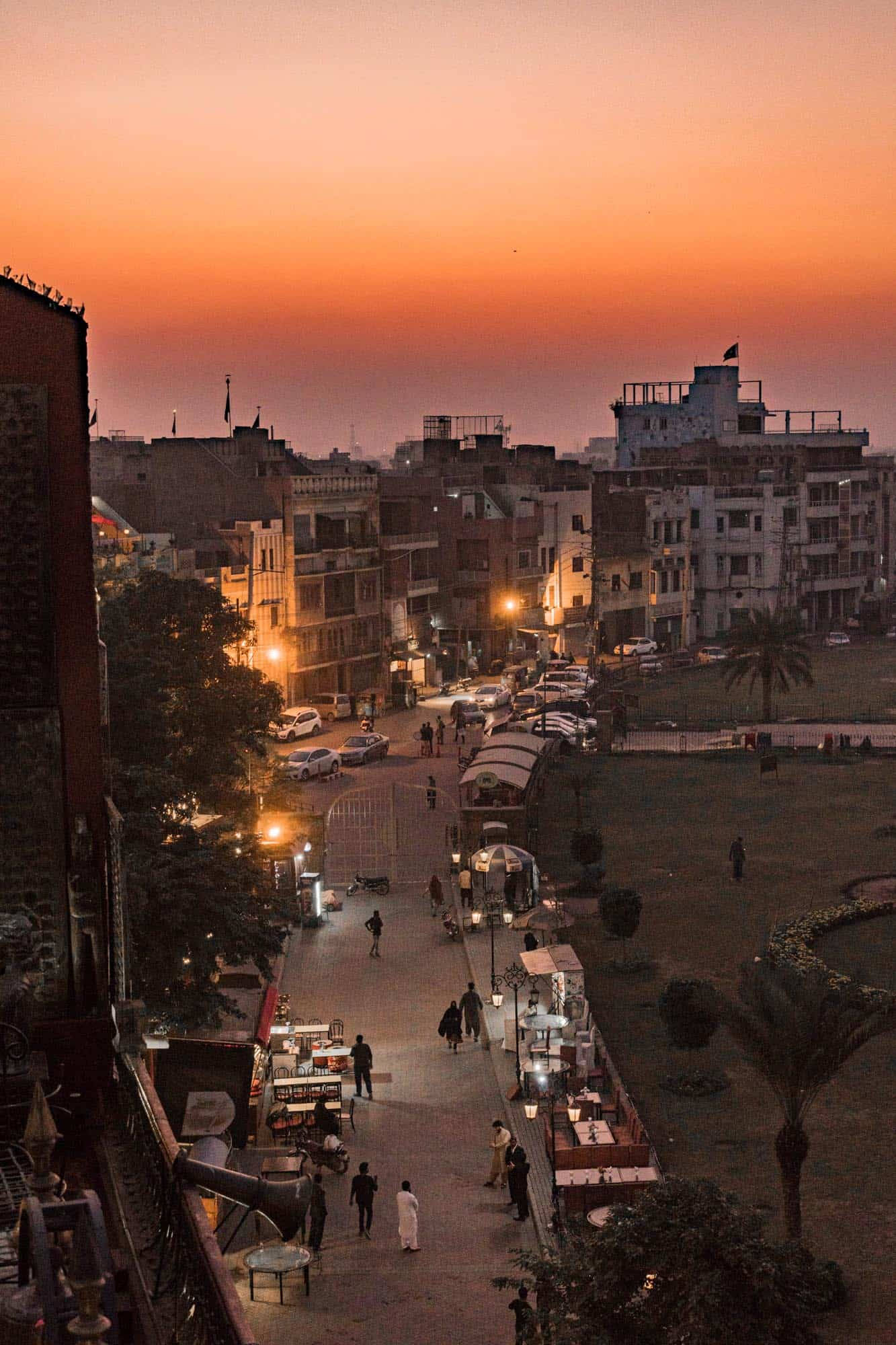 Lahore, streets, dusk, Full HD Phone Wallpaper