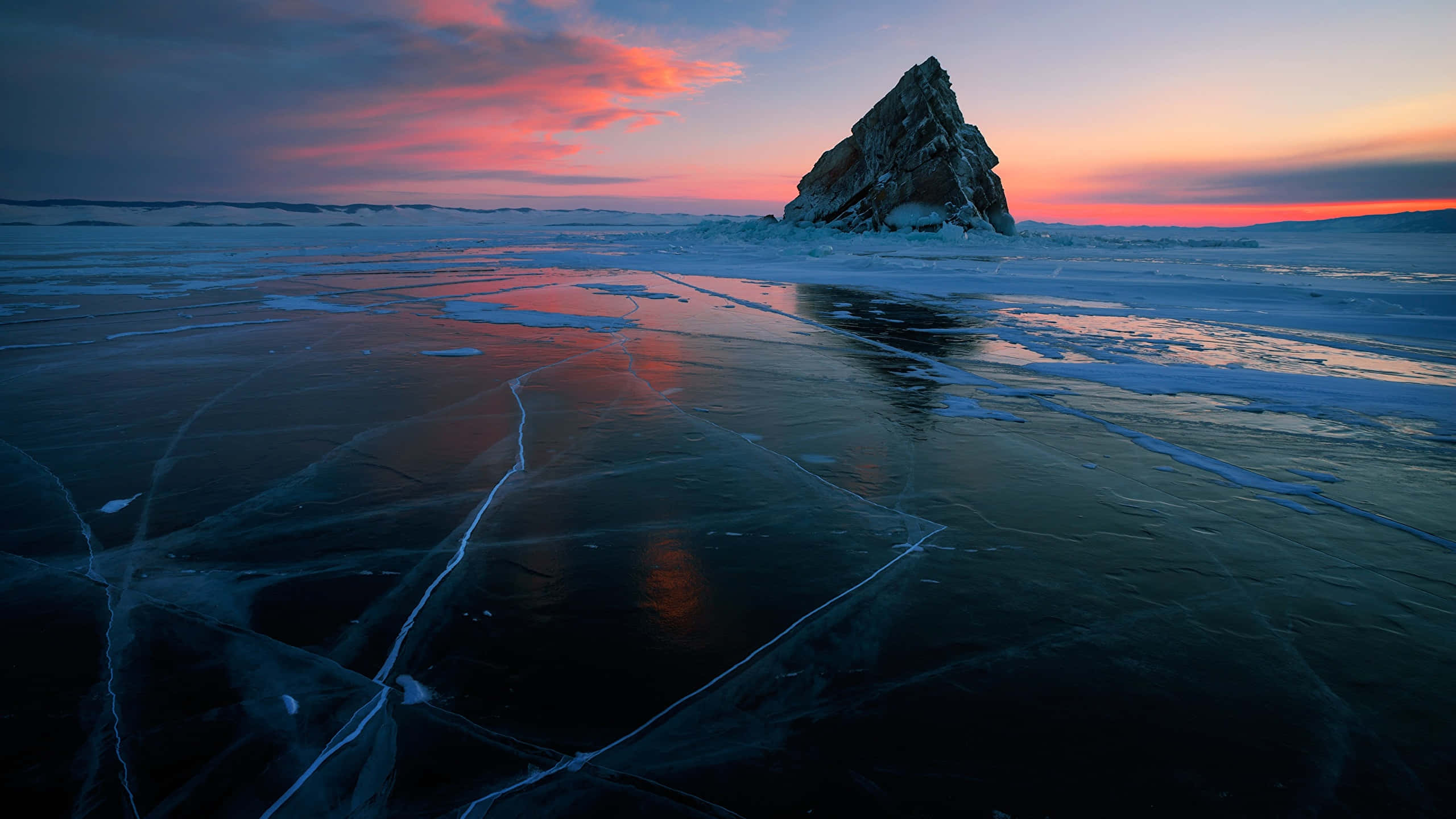 Lake Baikal, sunset, frozen lake, 2K Desktop Wallpaper