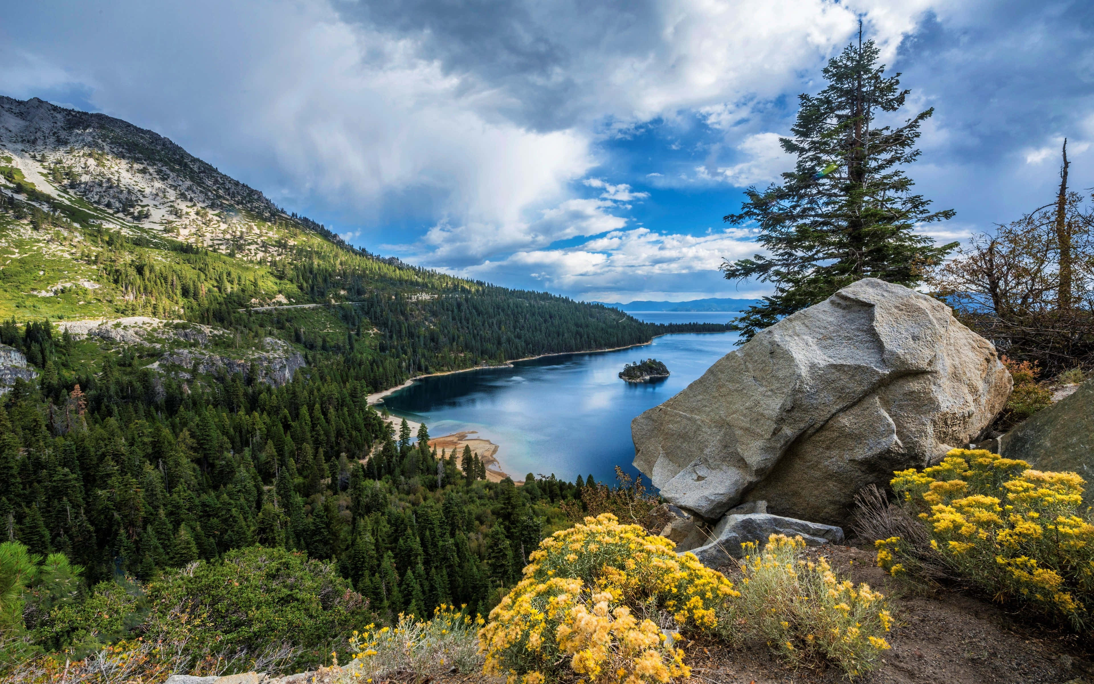 Lake Tahoe, evergreen forests, massive boulder, 4K Desktop Wallpaper