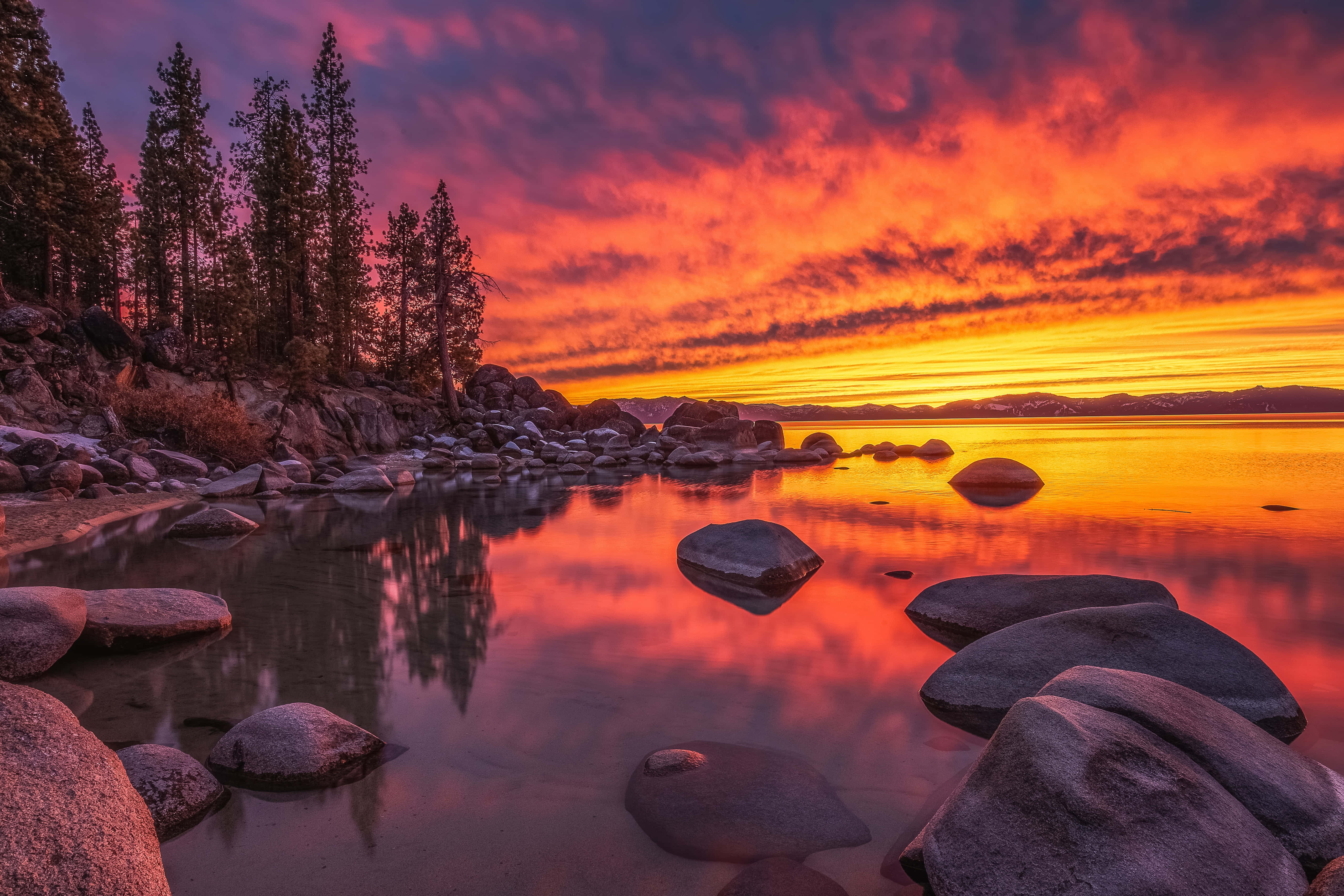 Lake Tahoe, sunset, calm lake, 4K Desktop Wallpaper