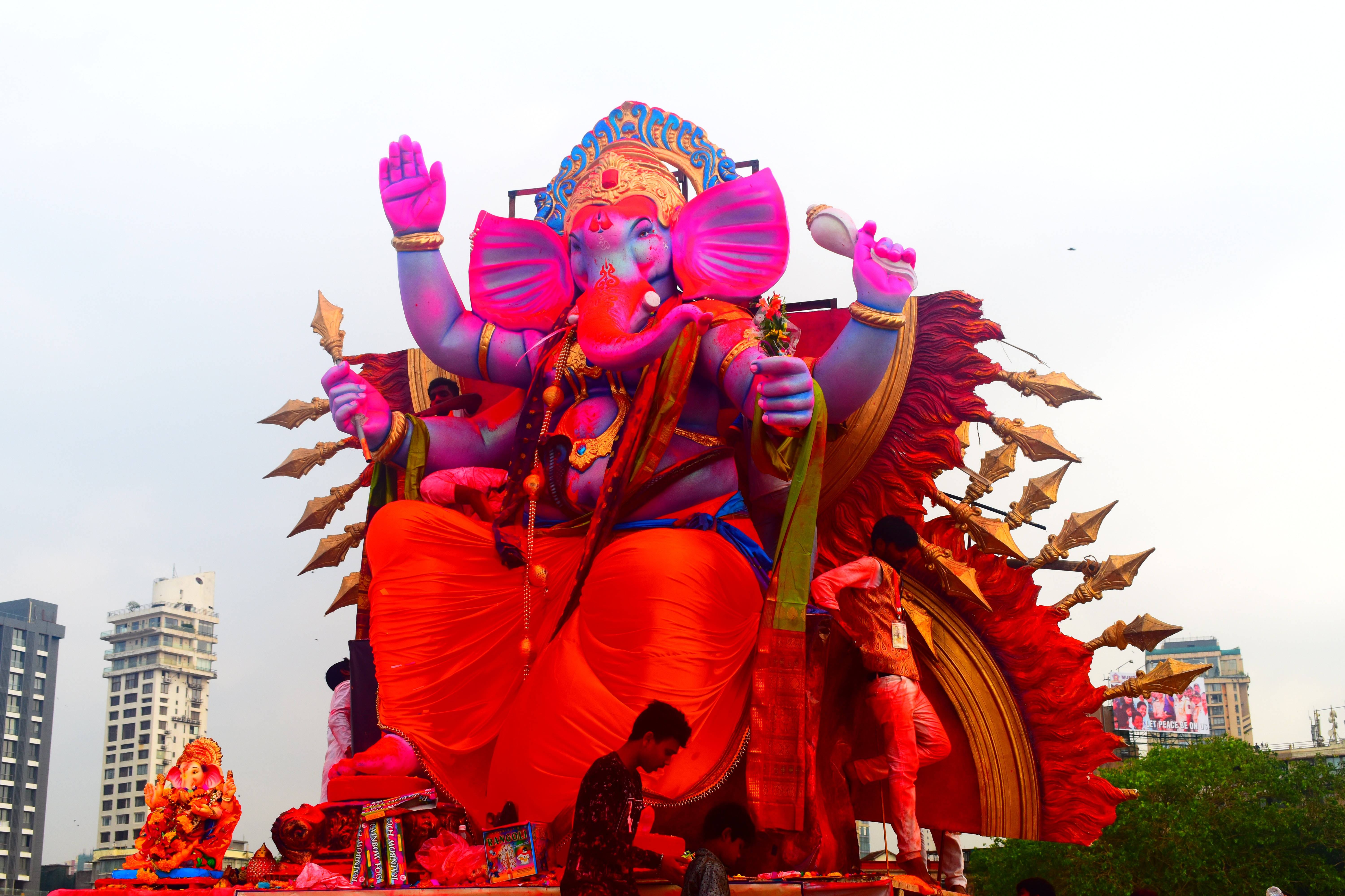 Lalbaugcha Raja, pink skin, red dhoti, 5K Desktop Wallpaper