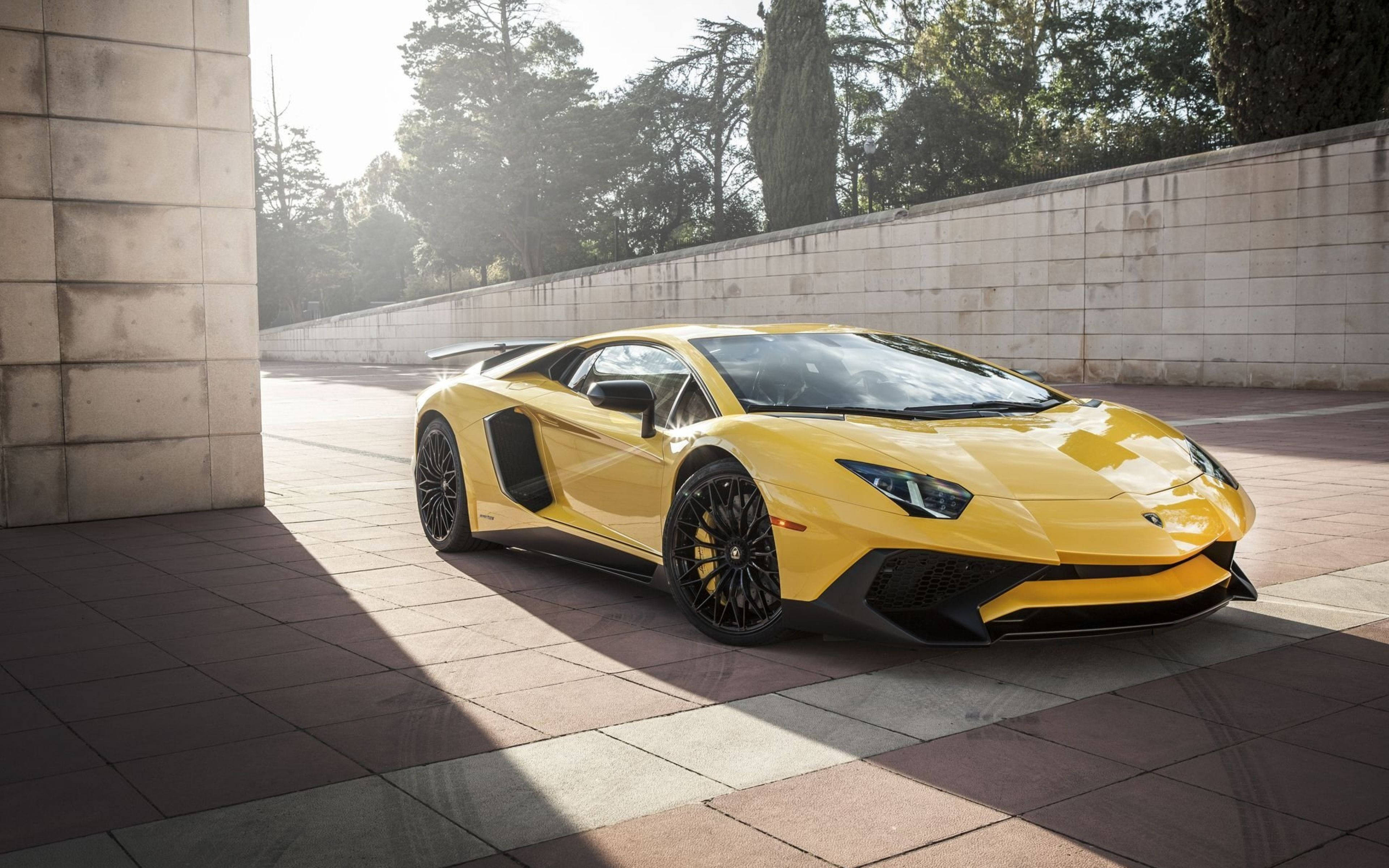 Lamborghini Aventador, vibrant yellow, sports car, 4K Desktop Wallpaper