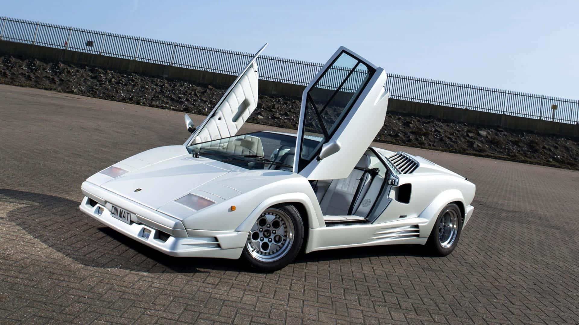 Lamborghini Countach, scissor doors, pristine white, Full HD Desktop Wallpaper