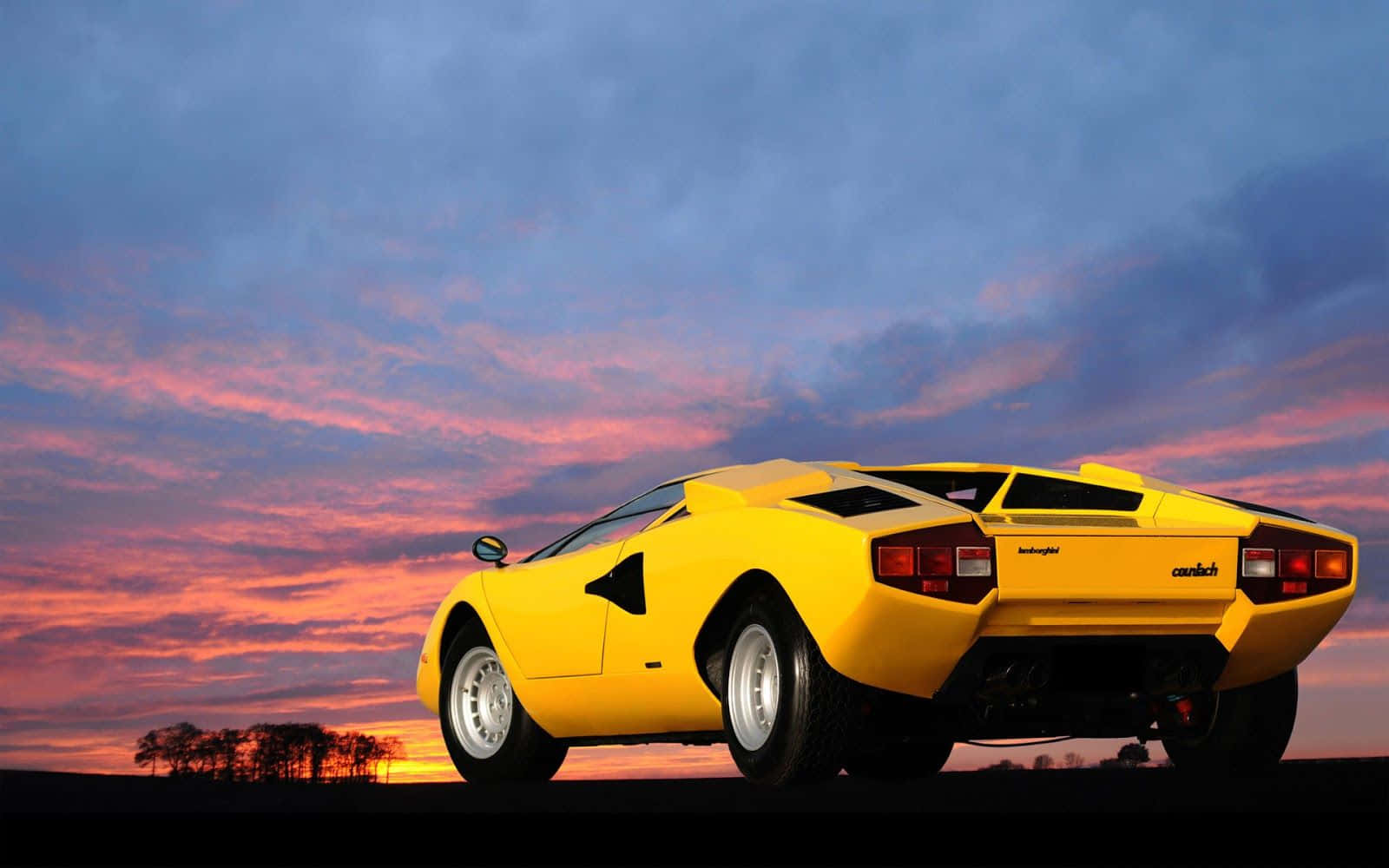 Lamborghini Countach, vibrant yellow, sunset, HD Desktop Wallpaper