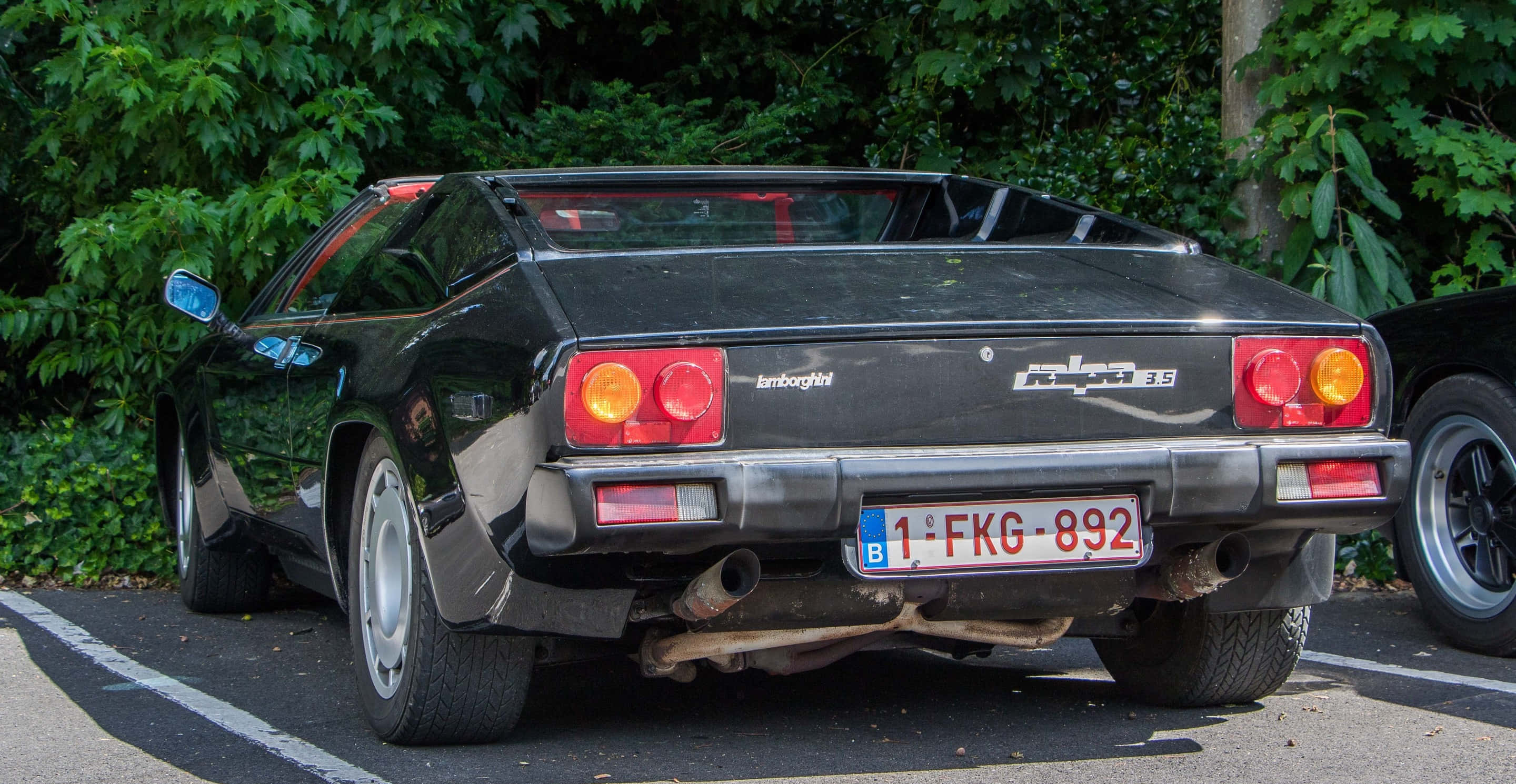 Lamborghini Jalpa, black, 3.5, 2K Desktop Wallpaper