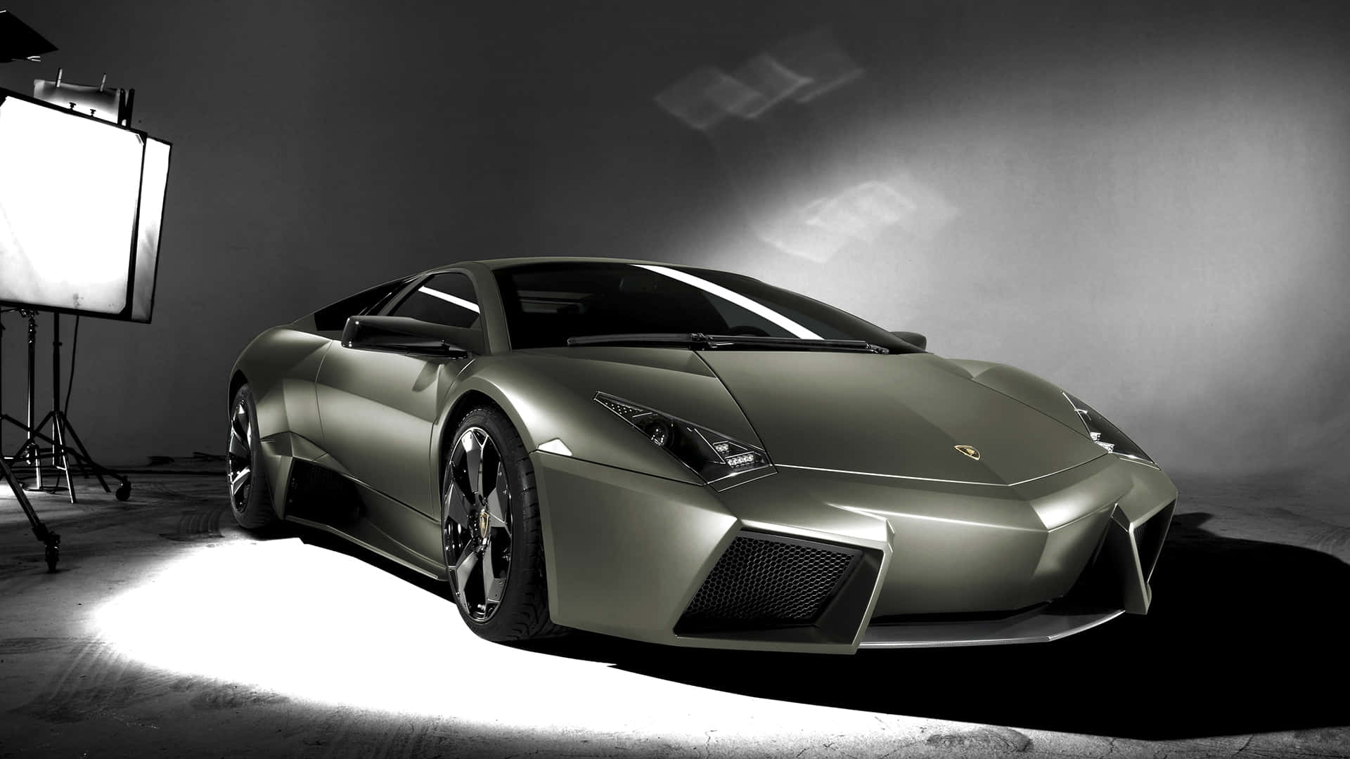 Lamborghini Reventón, matte green, studio, Full HD Desktop Wallpaper