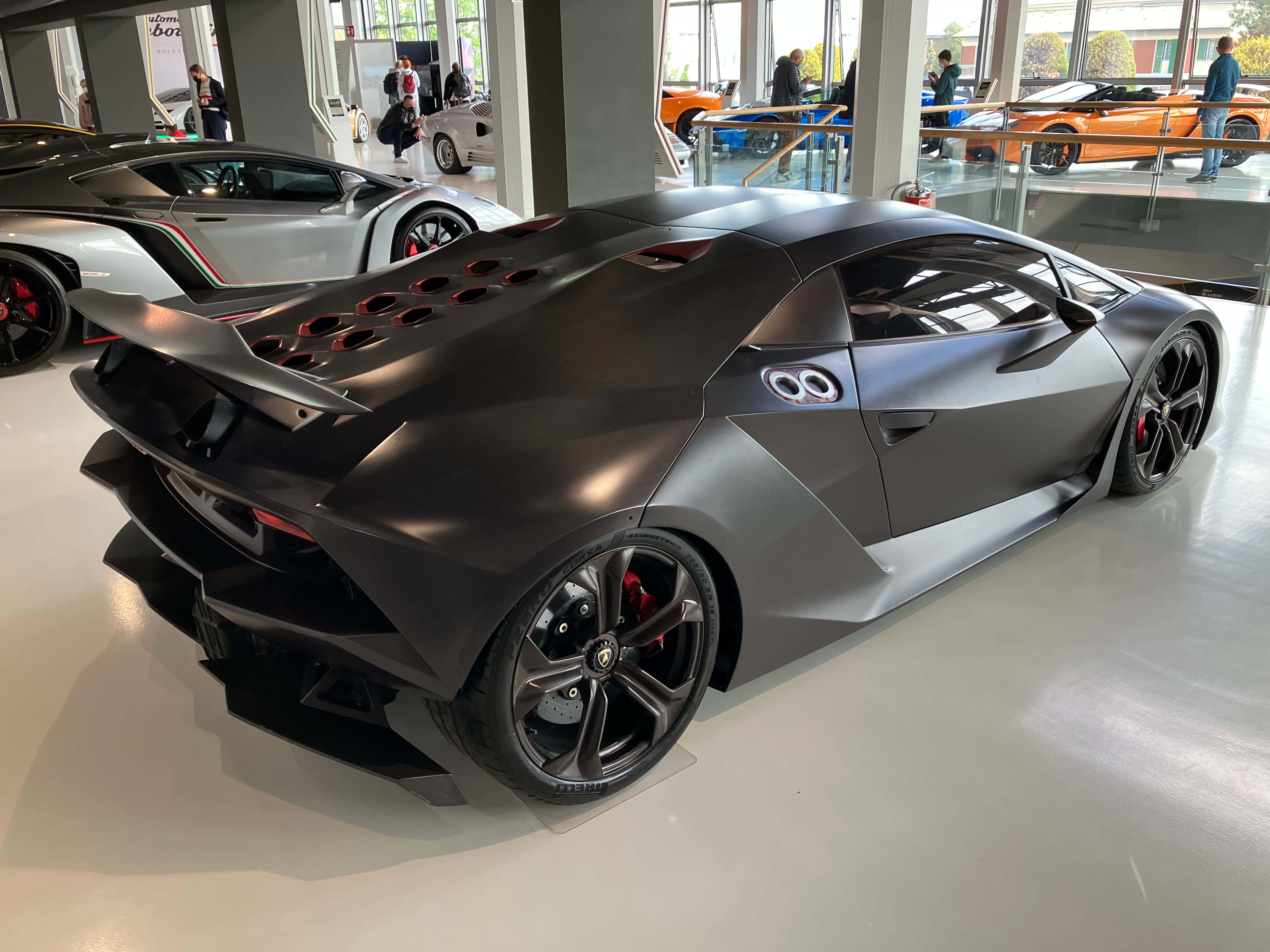 Lamborghini Sesto Elemento, matte black, red brake calipers, 4K Desktop Wallpaper