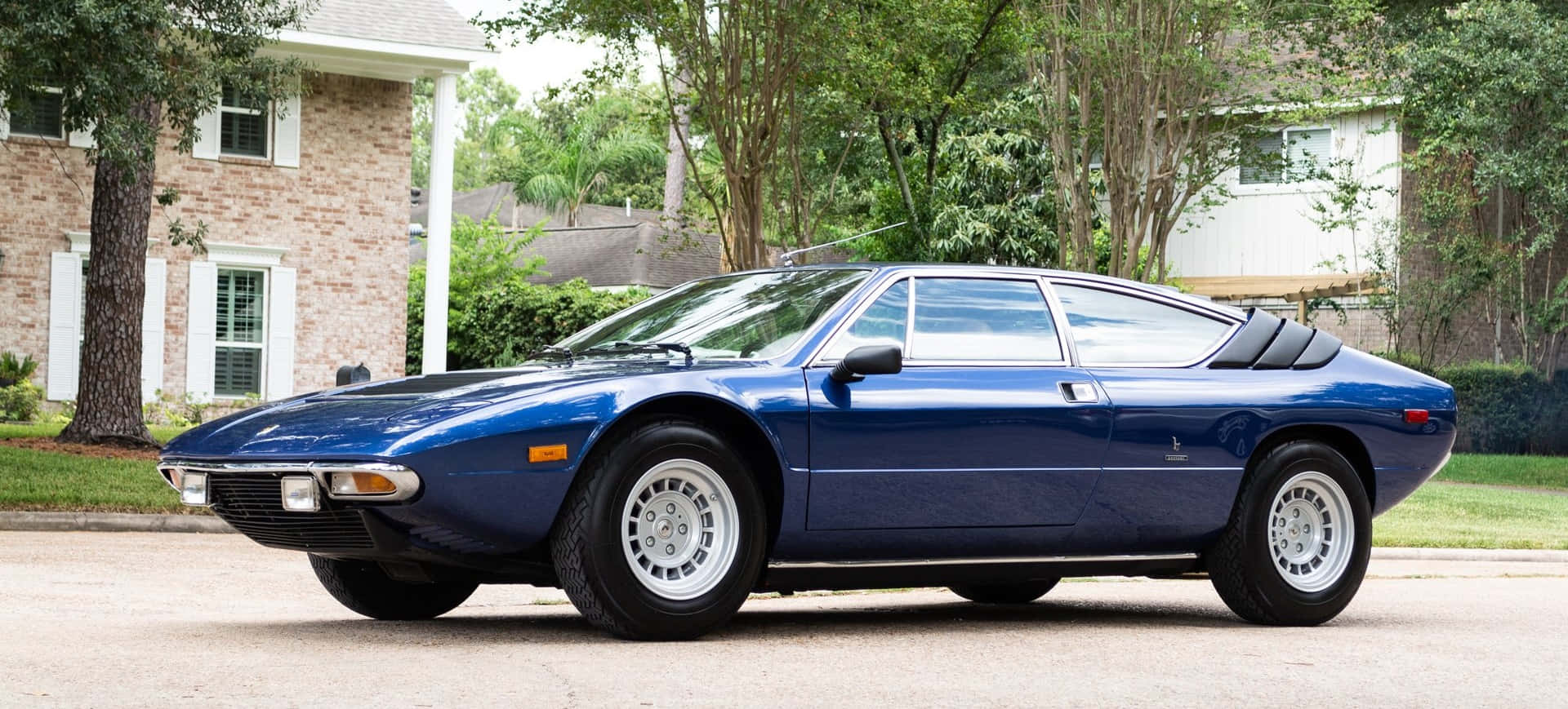 Lamborghini Urraco, blue, suburban street, Full HD Desktop Wallpaper