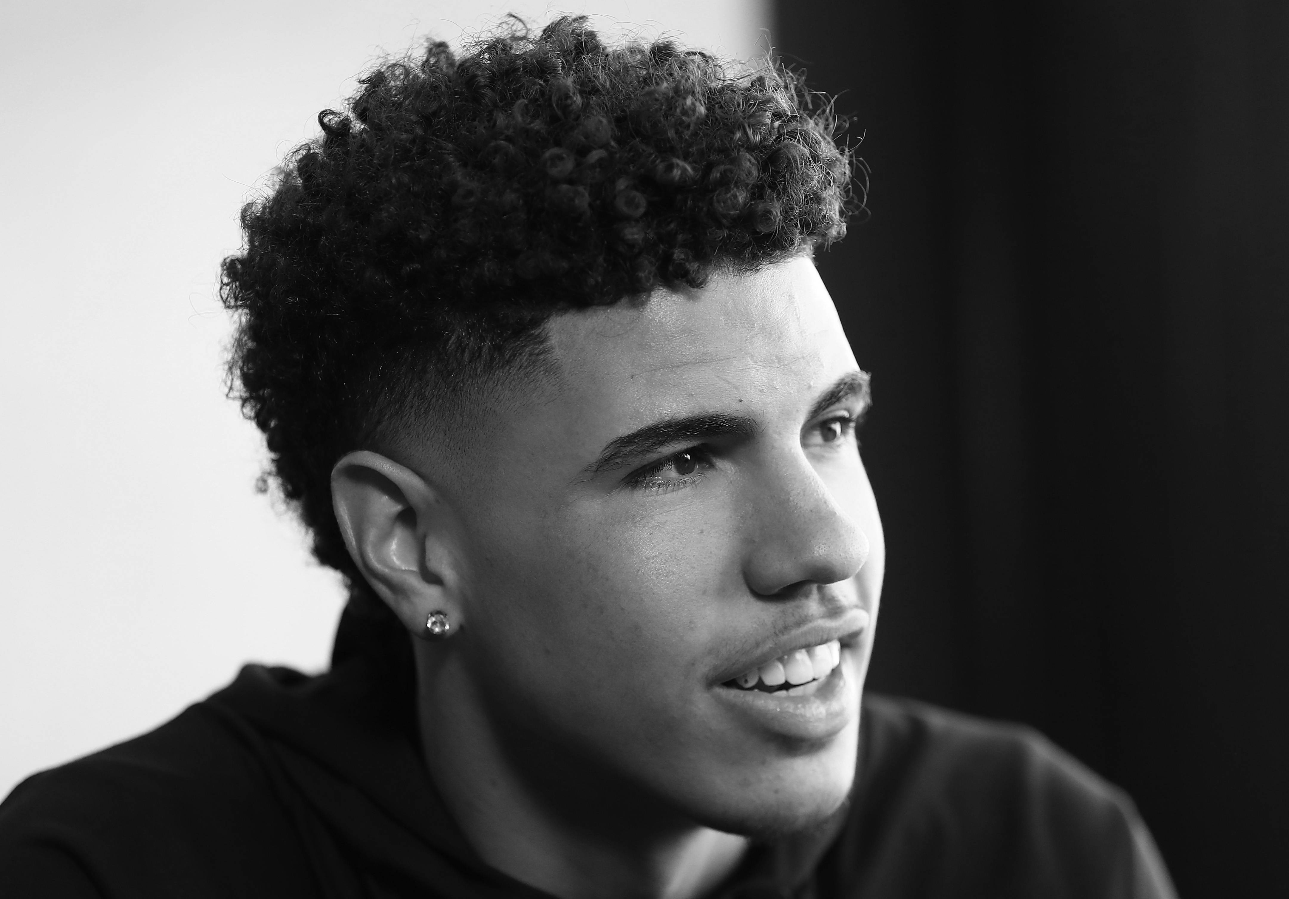 Lamelo Ball, black and white, curly hair, 4K Desktop Wallpaper
