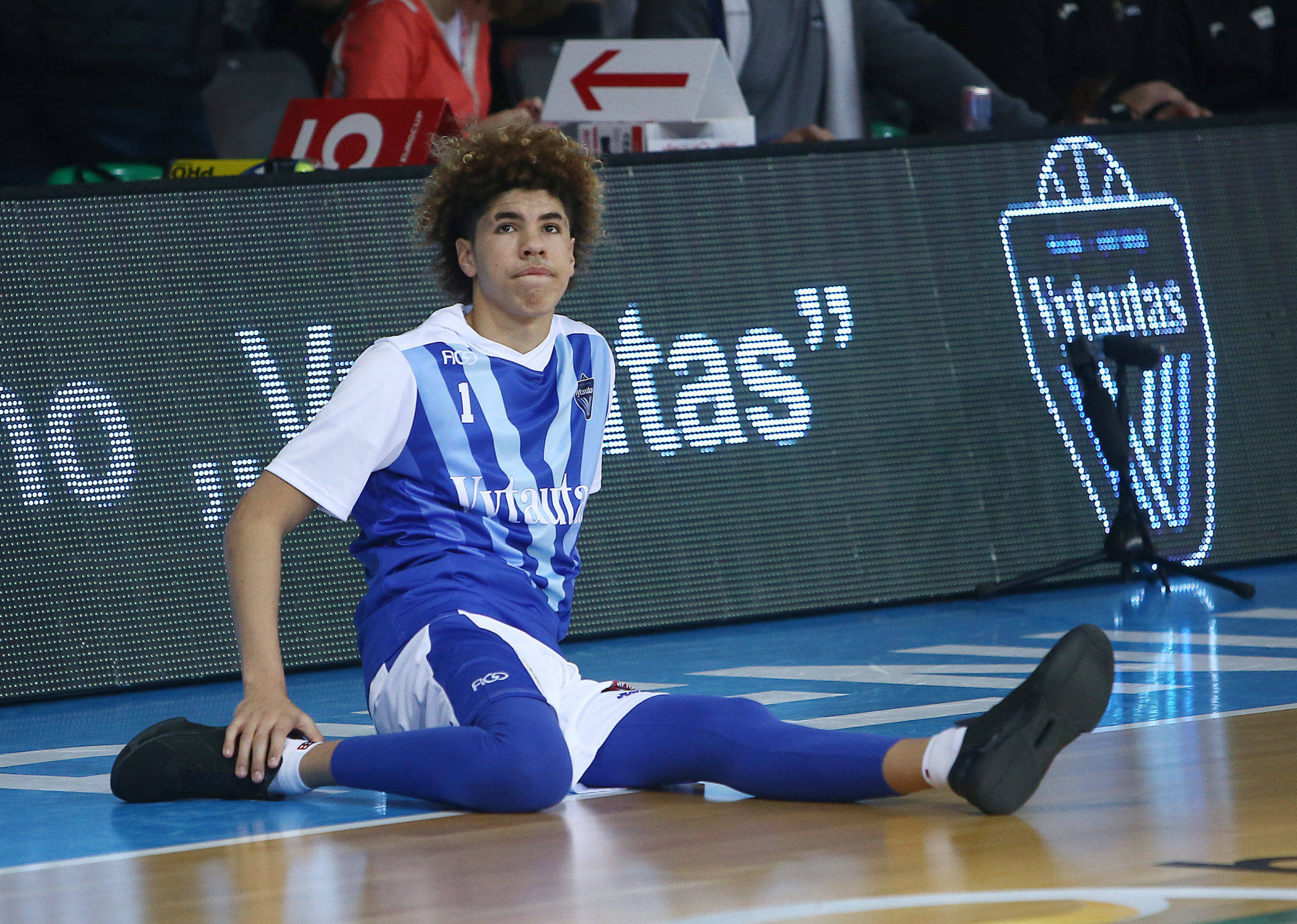 Lamelo Ball, blue and white uniform, polished court floor, Full HD Desktop Wallpaper