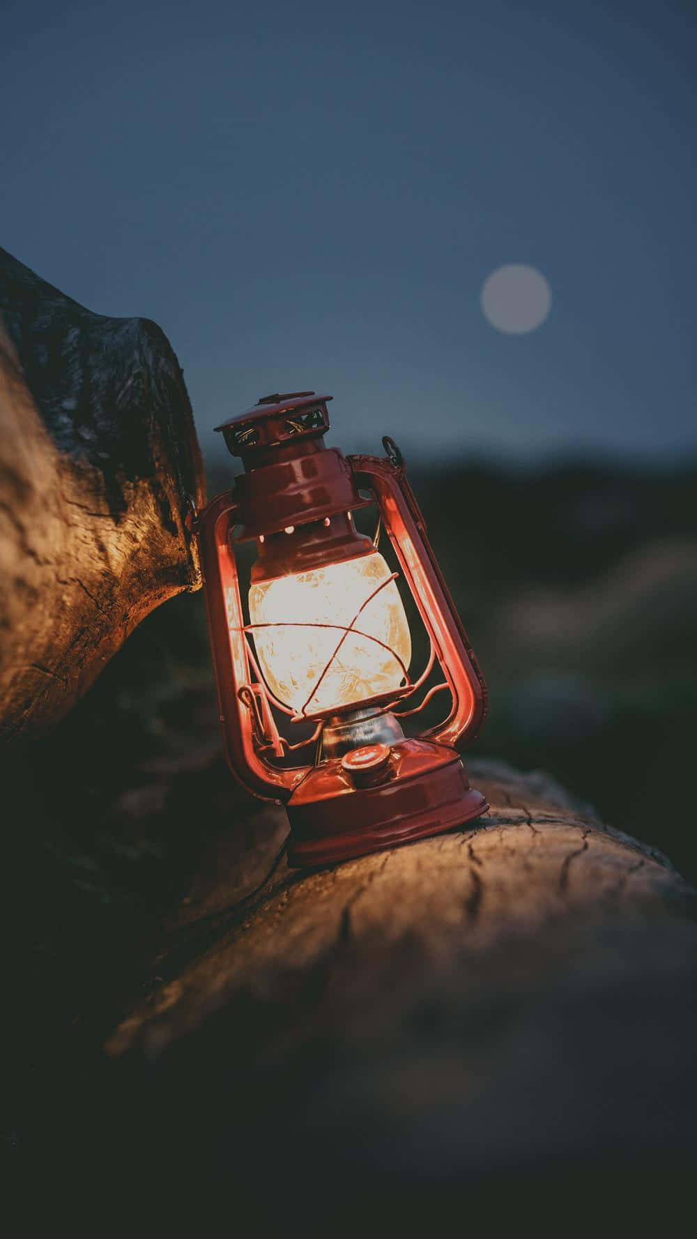 twilight lantern, glowing red lantern, weathered wood, HD Phone Wallpaper