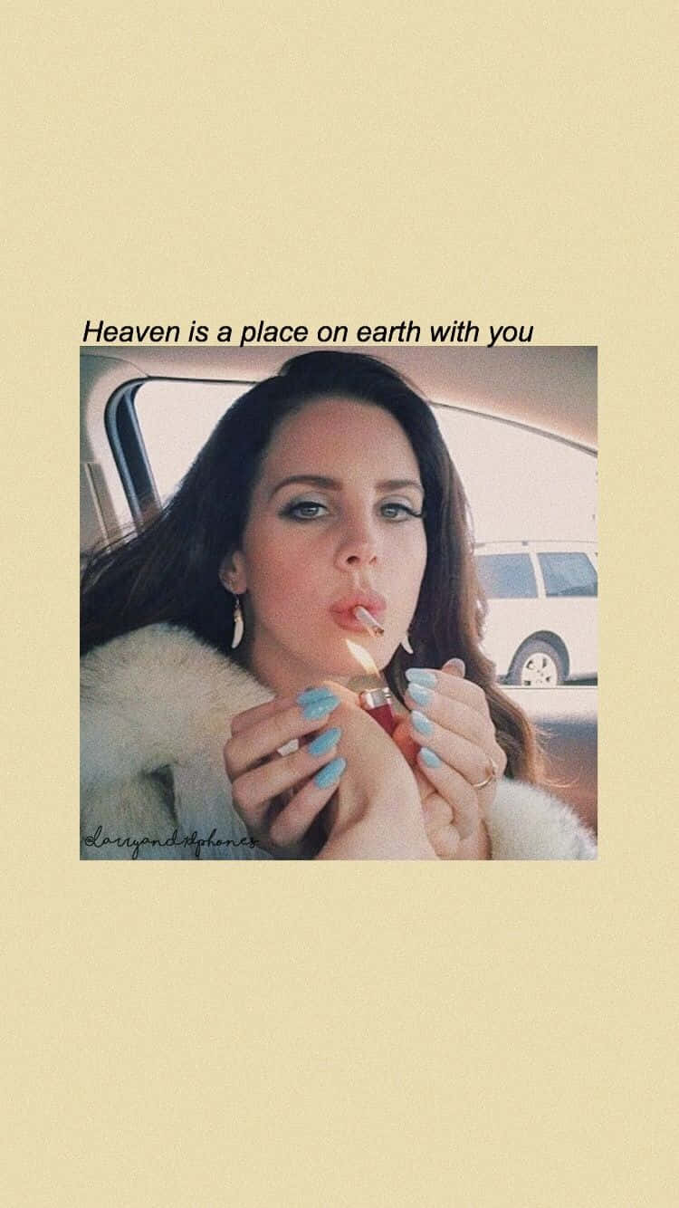 Lana Del Rey, white fur collar, blue nail polish, HD Phone Wallpaper