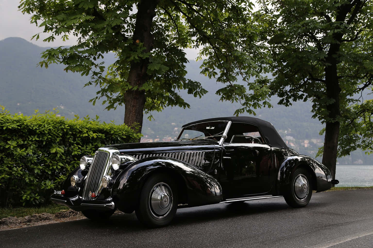 Lancia Astura, lakeside park, glossy black, HD Desktop Wallpaper