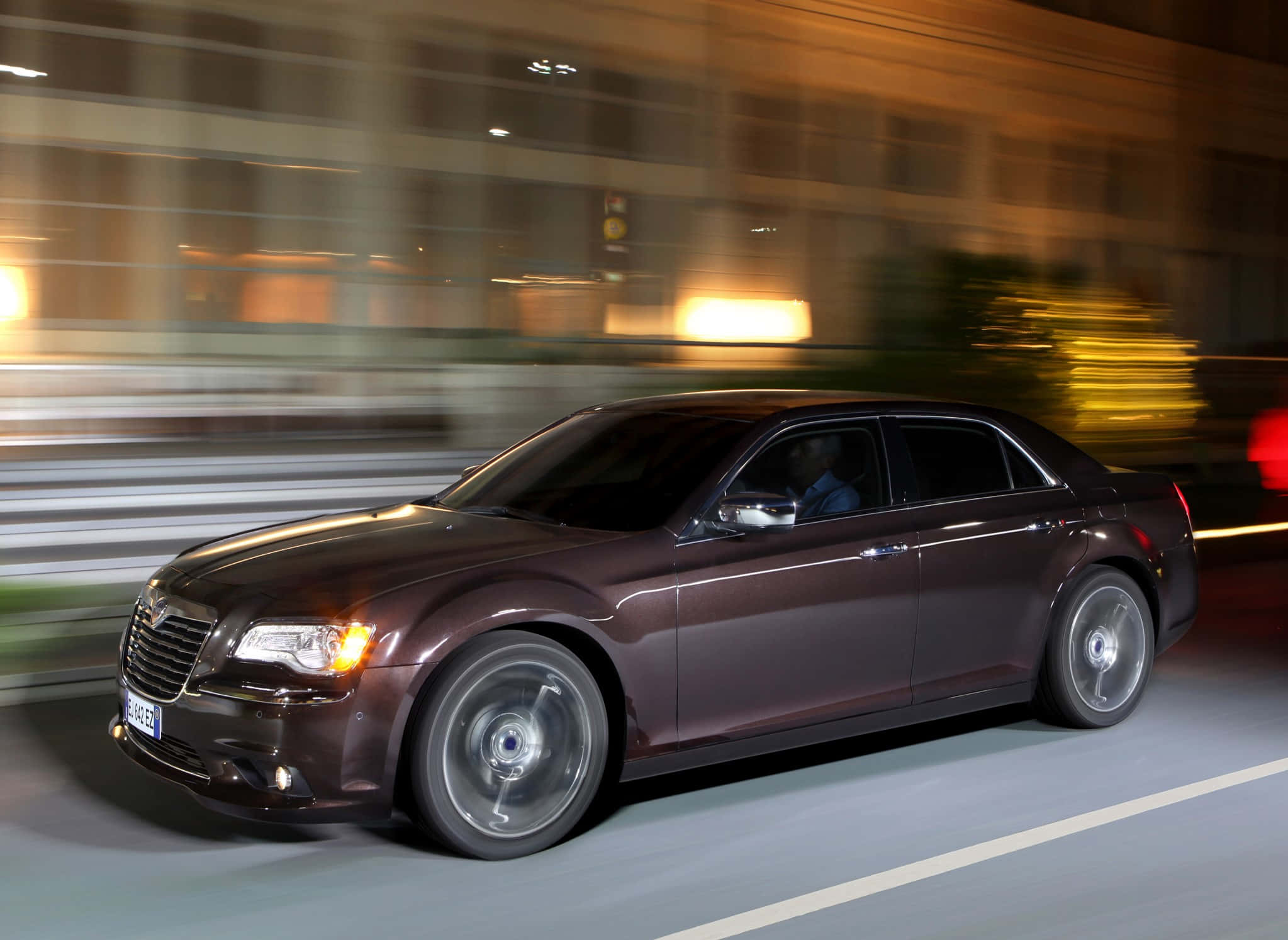 Lancia Thema, maroon, night, Full HD Desktop Wallpaper