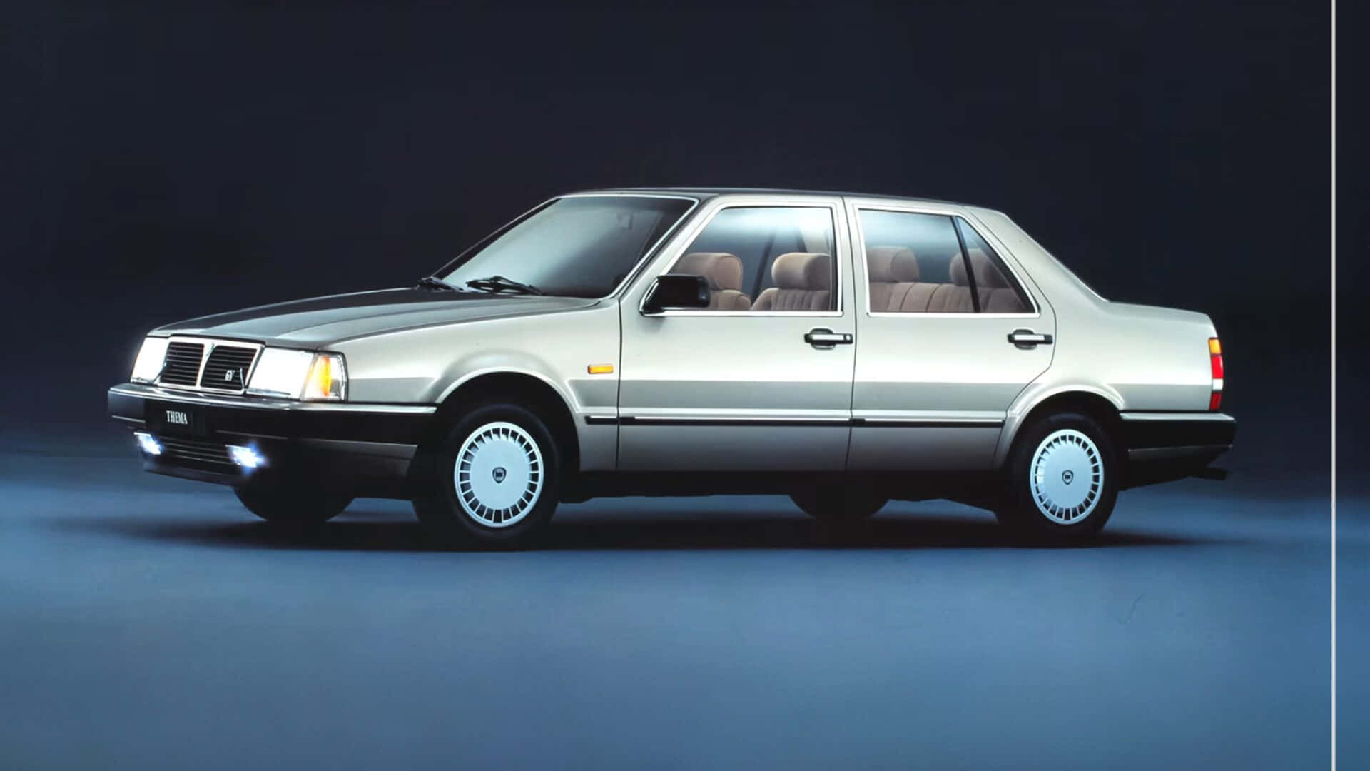 Lancia Thema, classic sedan, silver, Full HD Desktop Wallpaper