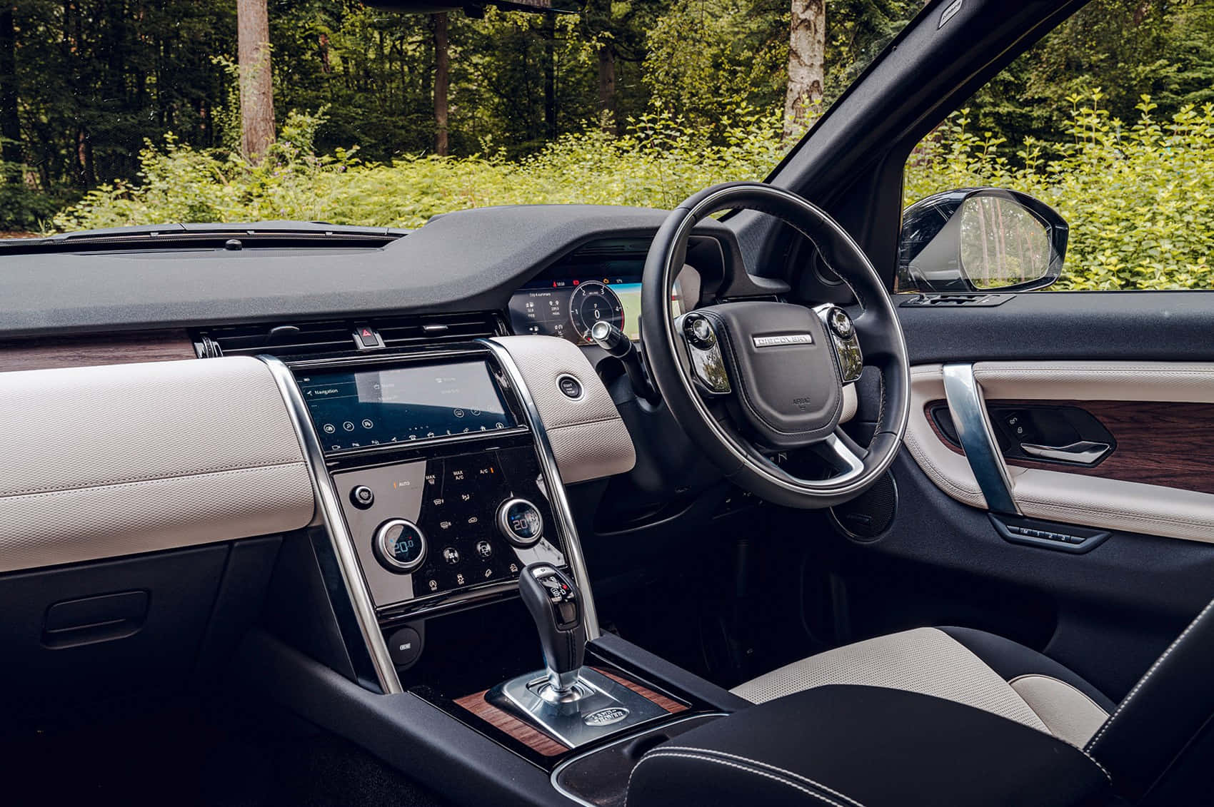 Land Rover Discovery, beige leather, wood trim, HD Desktop Wallpaper