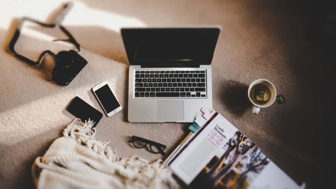 laptop 1366 x 768, HD display, warm sunlight, HD Desktop Wallpaper