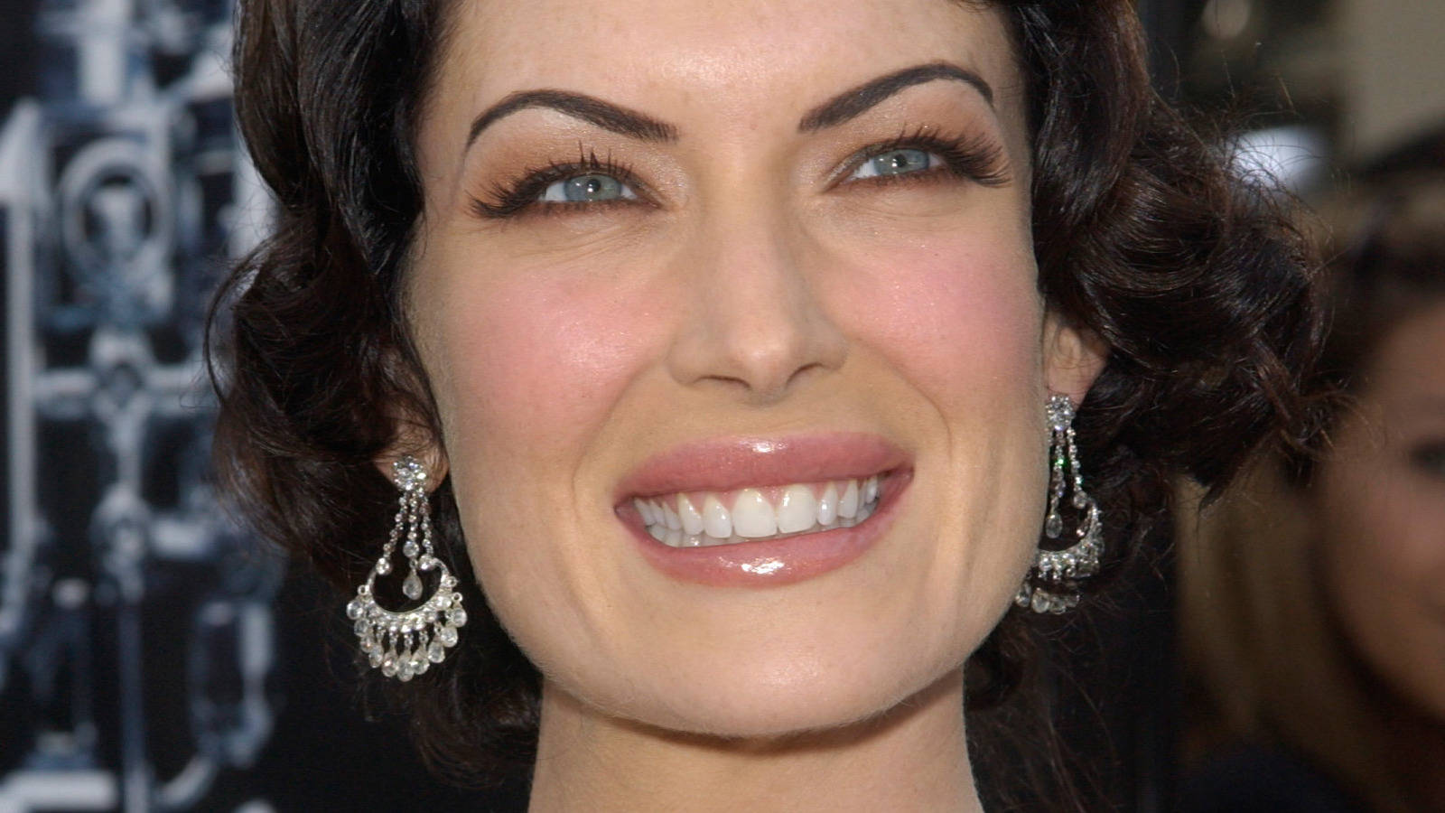 Lara Flynn Boyle, Men in Black 2, chandelier earrings, HD Desktop Wallpaper