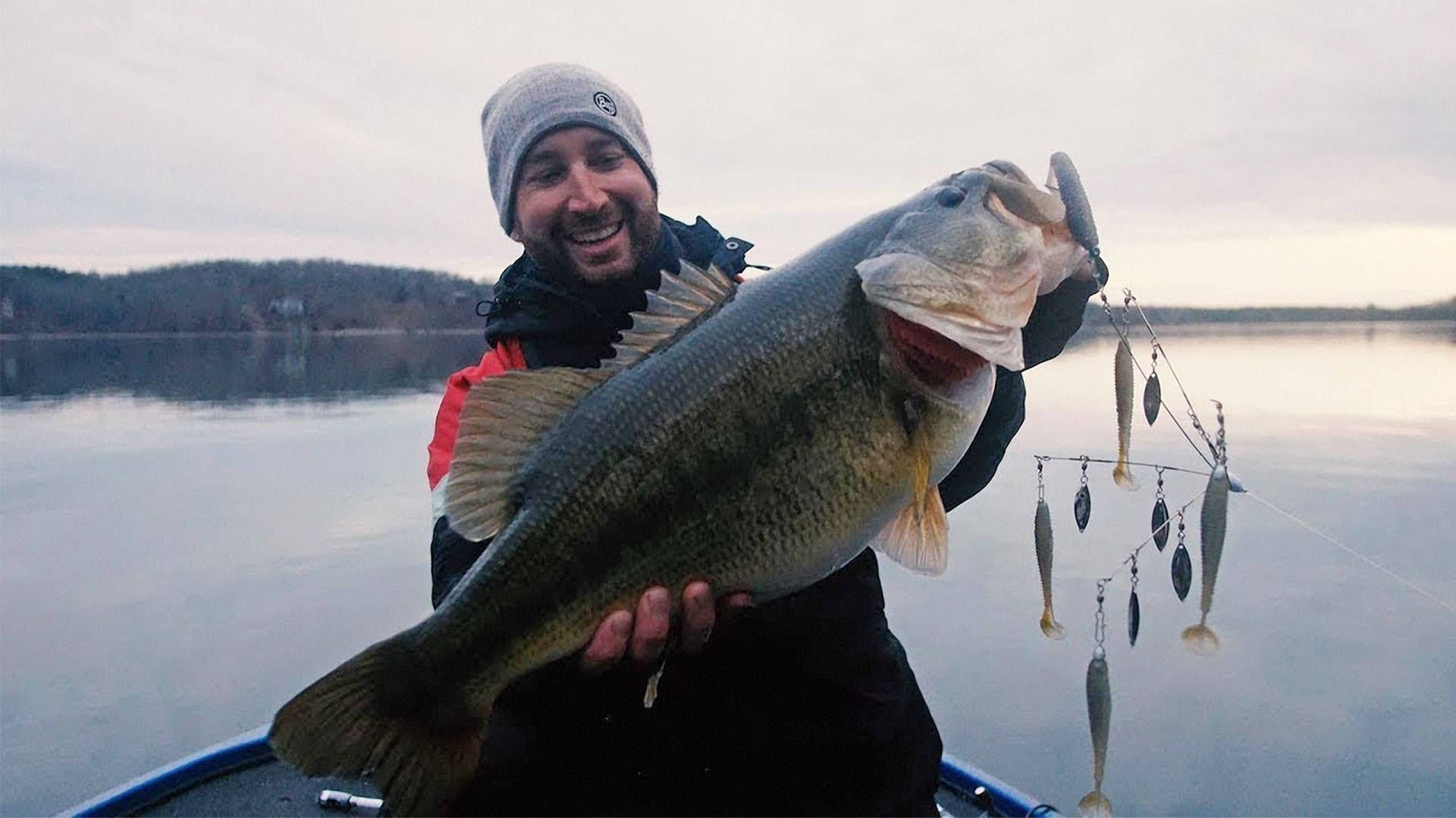 Largemouth Bass, boat, bearded fisherman, Full HD Desktop Wallpaper