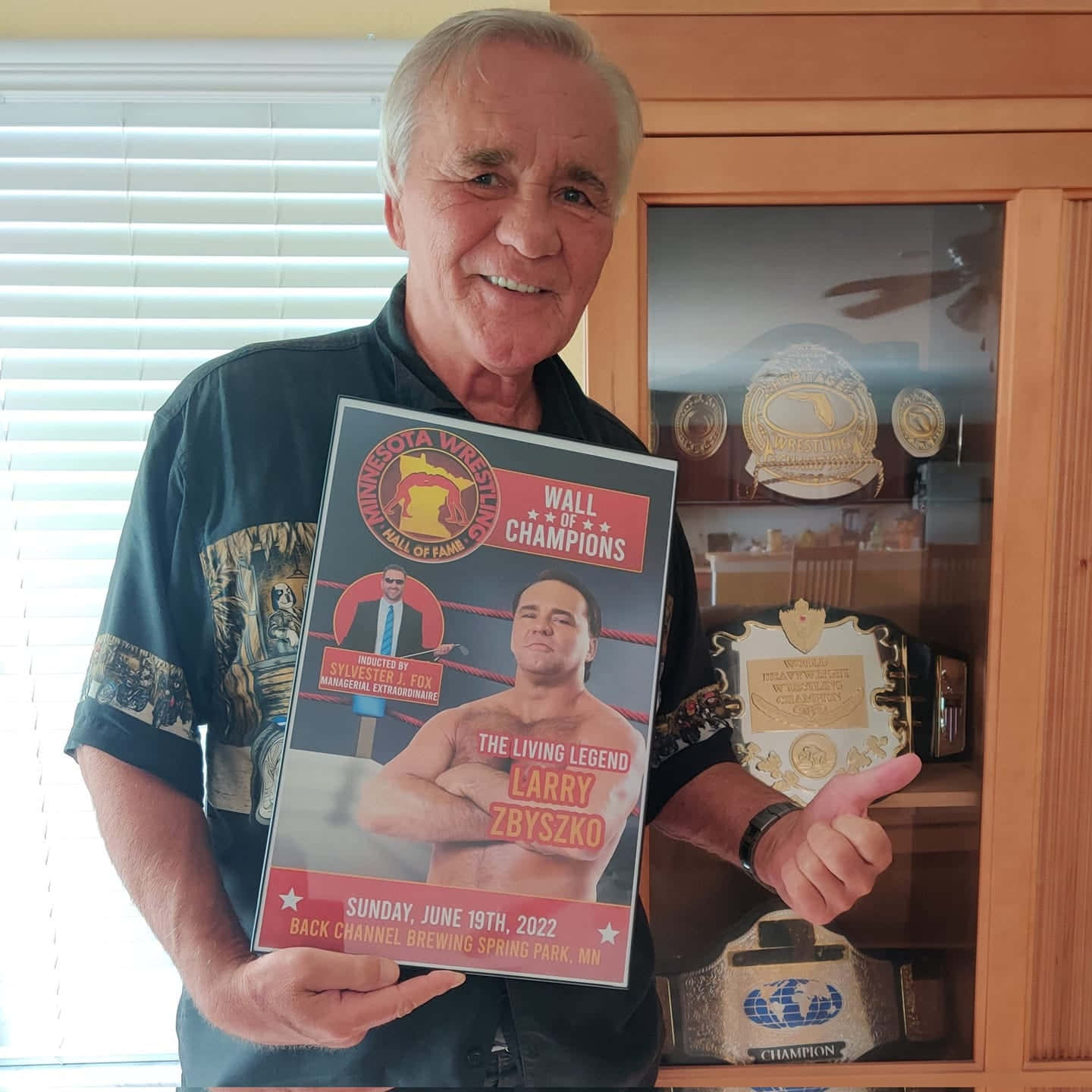 Larry Zbyszko, wrestling event poster, glass cabinet, HD Desktop Wallpaper