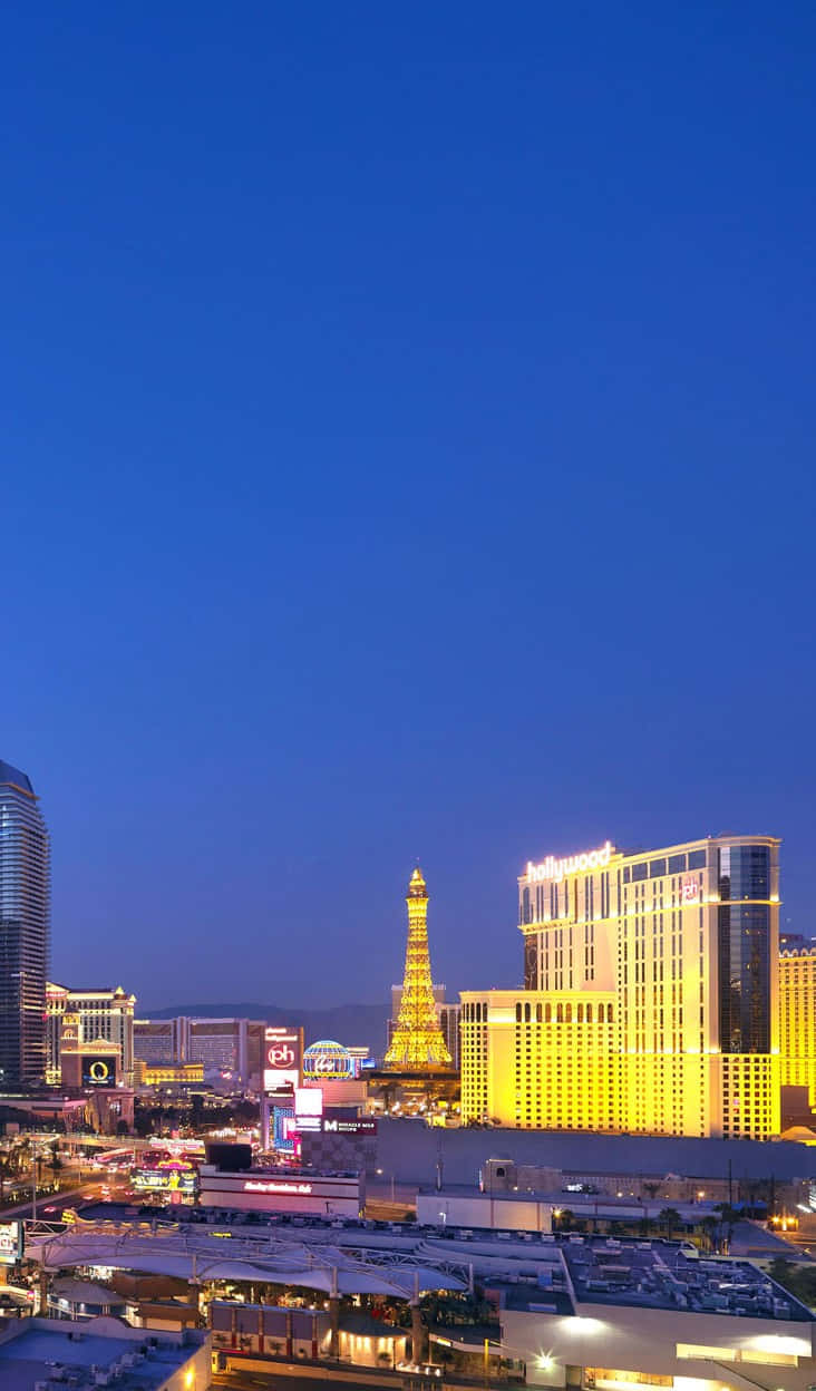 Las Vegas skyline, twilight, golden Eiffel Tower replica, SD Phone Wallpaper