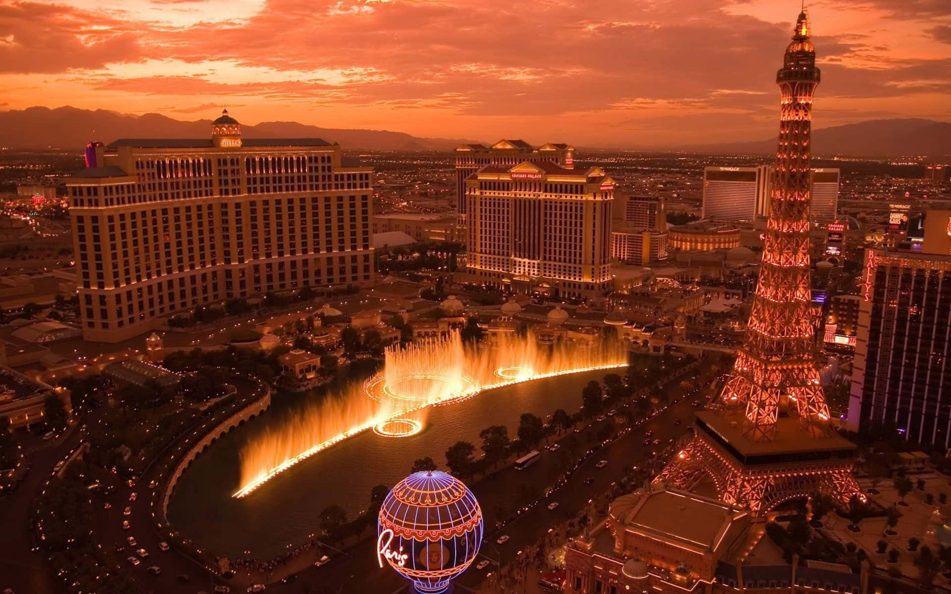 Las Vegas Skyline, sunset, illuminated fountains, Full HD Desktop Wallpaper