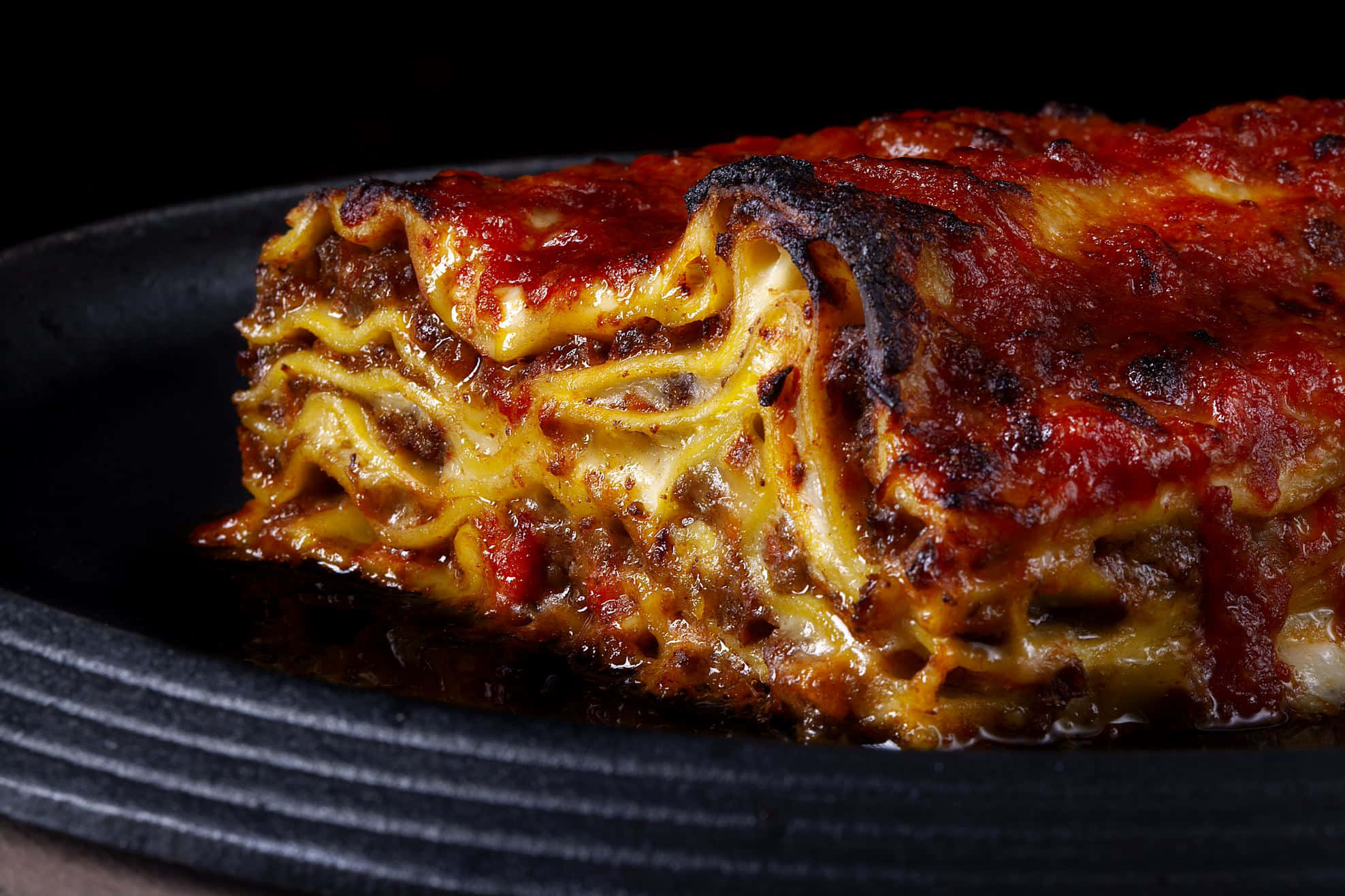 lasagna alla bolognese, burnt edges, golden-brown cheese, Full HD Desktop Wallpaper