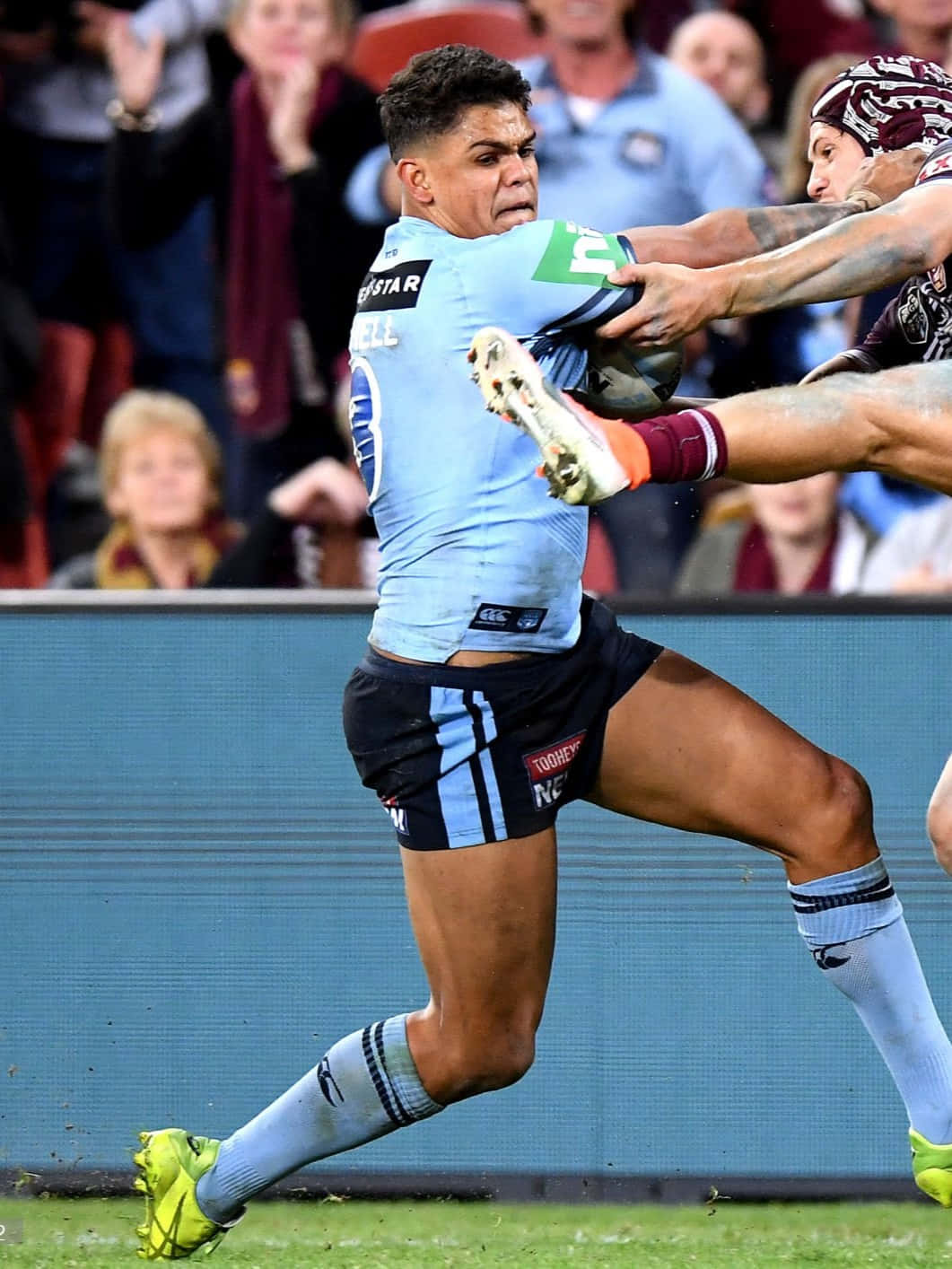 Latrell Mitchell, light blue jersey, maroon jersey, HD Phone Wallpaper