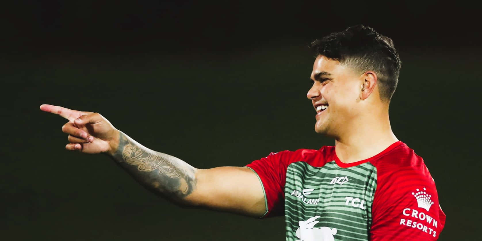 Latrell Mitchell, red and green jersey, stadium lights, HD Desktop Wallpaper