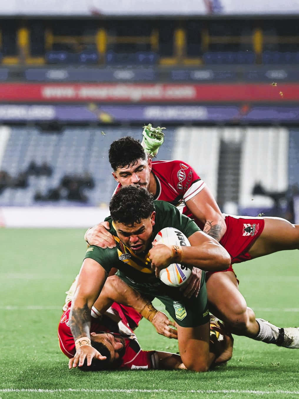 Latrell Mitchell, vibrant green field, stadium lights, HD Phone Wallpaper