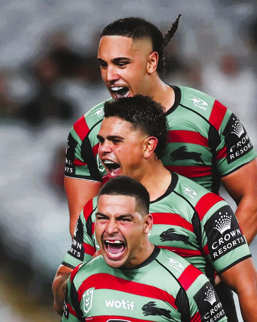 Latrell Mitchell, green red and black jerseys, rugby players, HD Phone Wallpaper