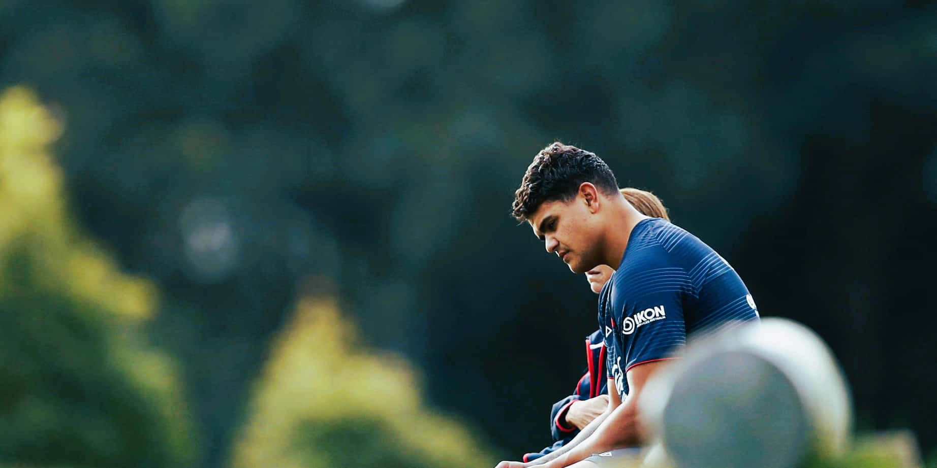 Latrell Mitchell, blue jersey, training field, HD Desktop Wallpaper