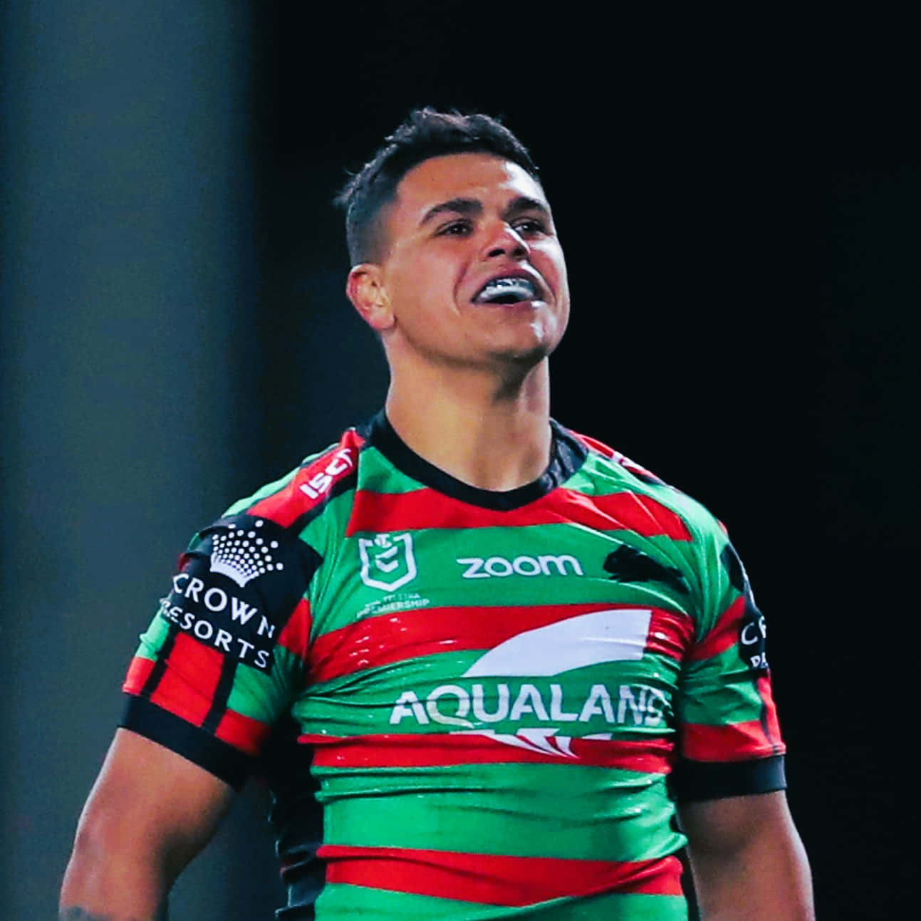 Latrell Mitchell, green and red striped jersey, stadium lights, HD Desktop Wallpaper