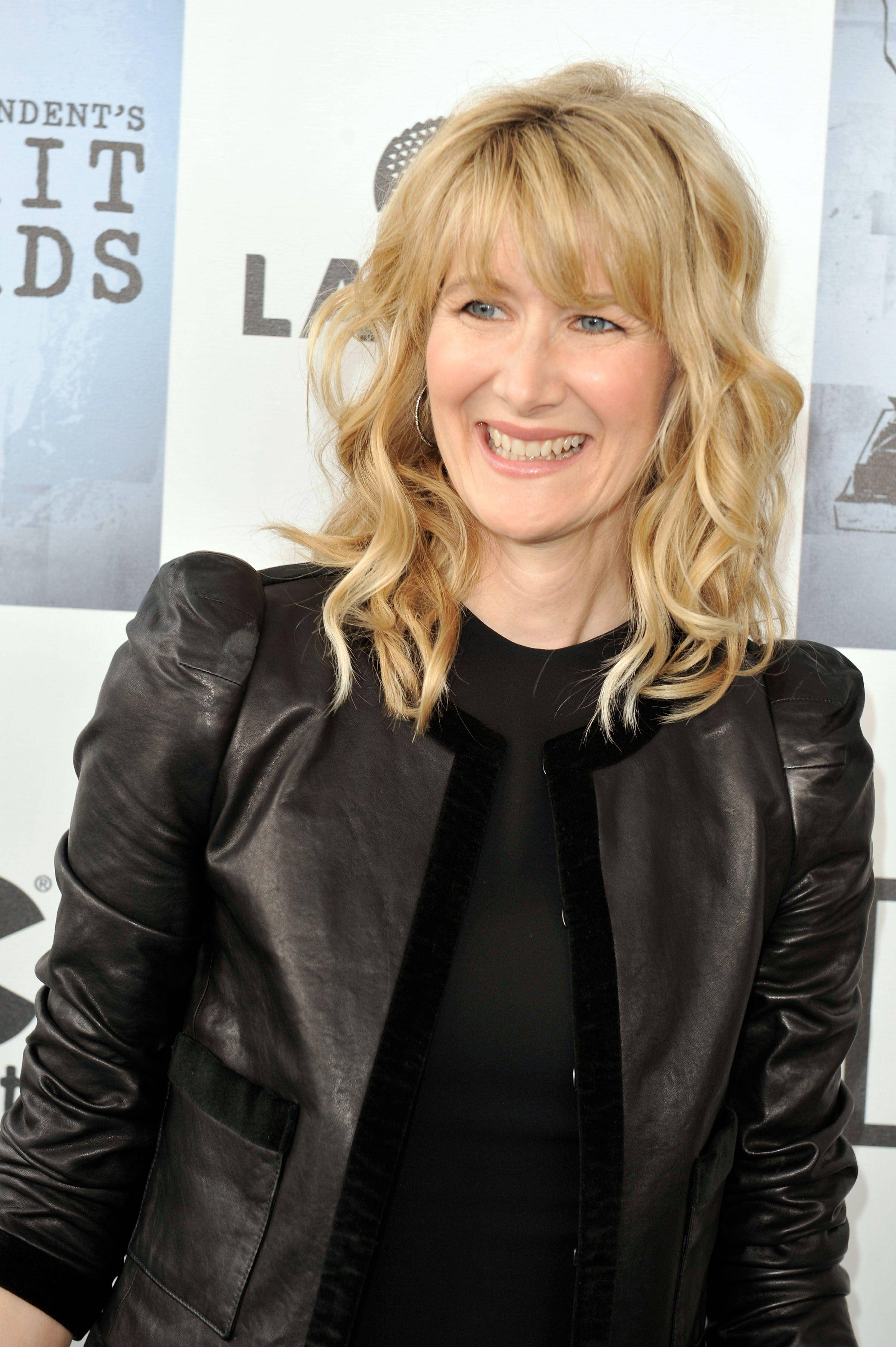 Laura Dern, black leather jacket, awards event, 4K Phone Wallpaper