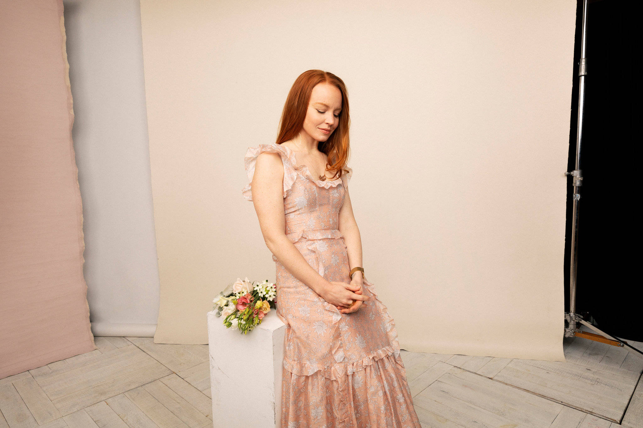 Lauren Ambrose, blush colored dress, pink floral gown, Full HD Desktop Wallpaper