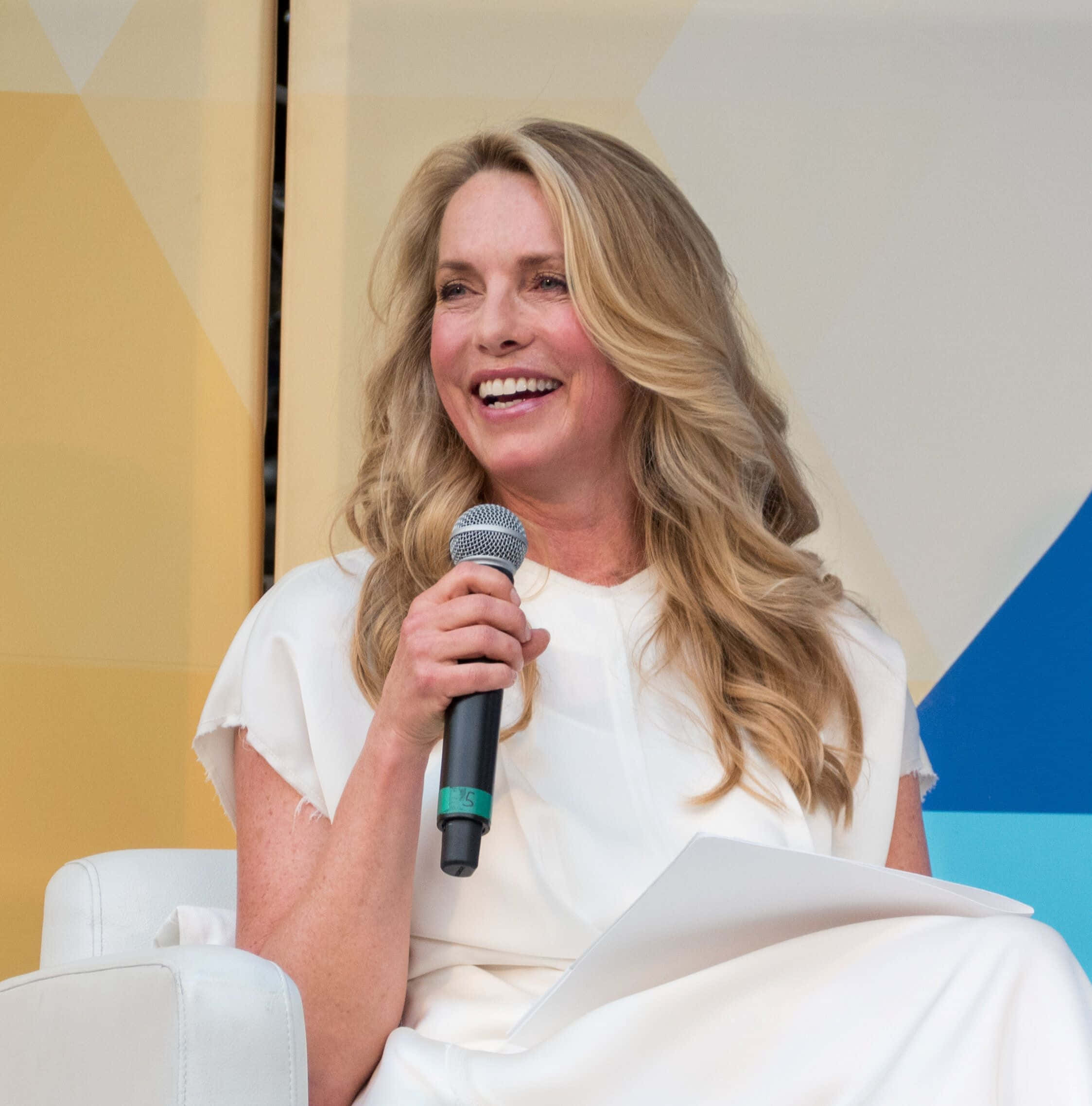 Laurene Powell Jobs, white dress, microphone, Full HD Phone Wallpaper