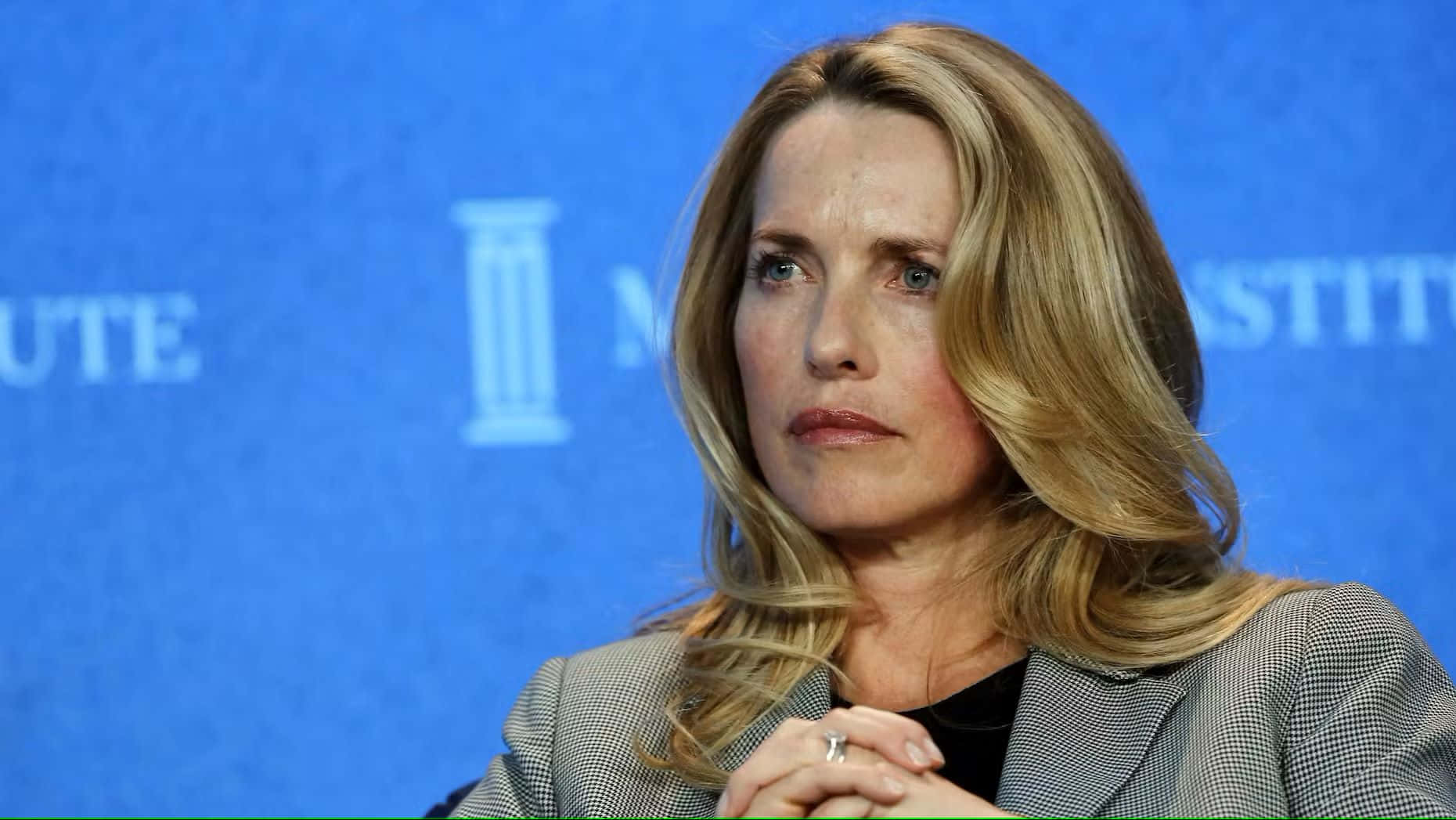 Laurene Powell Jobs, gray blazer, blue backdrop, HD Desktop Wallpaper