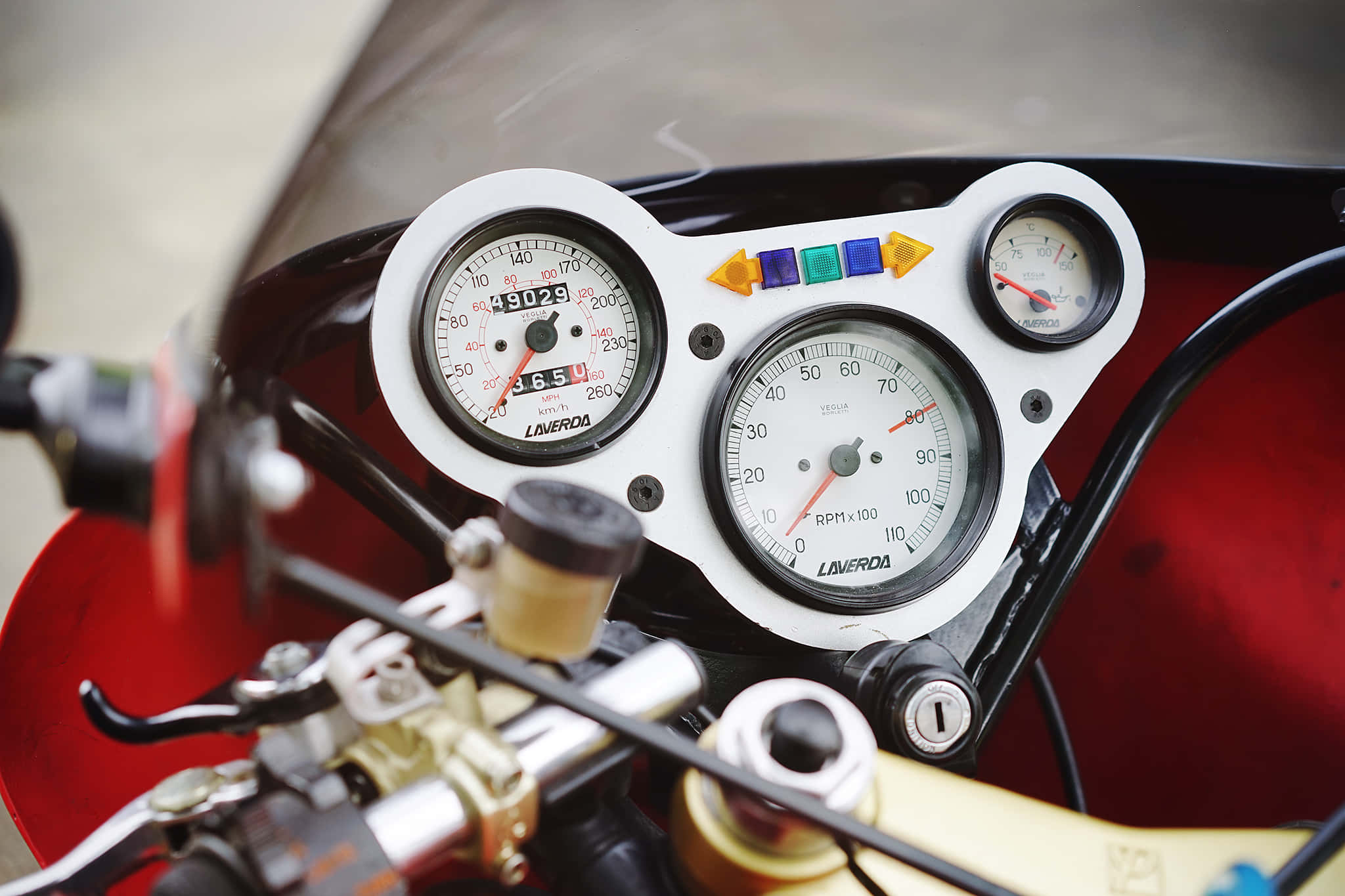 Laverda, white instrument cluster, red accents, Full HD Desktop Wallpaper