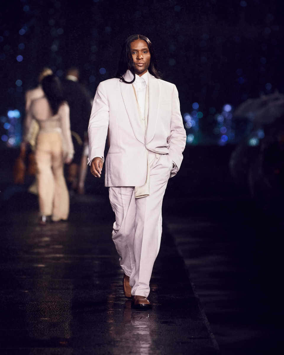 Law Roach, white suit, wet runway, SD Phone Wallpaper
