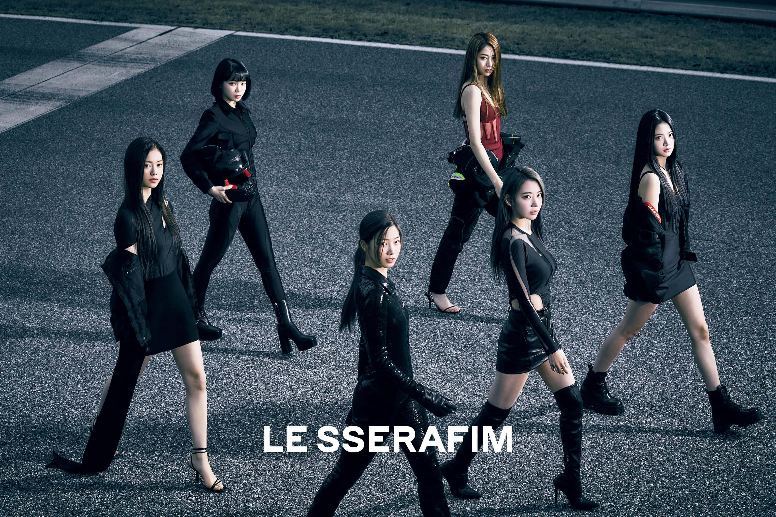 Le Sserafim, black outfits, dark asphalt road, 2K Desktop Wallpaper