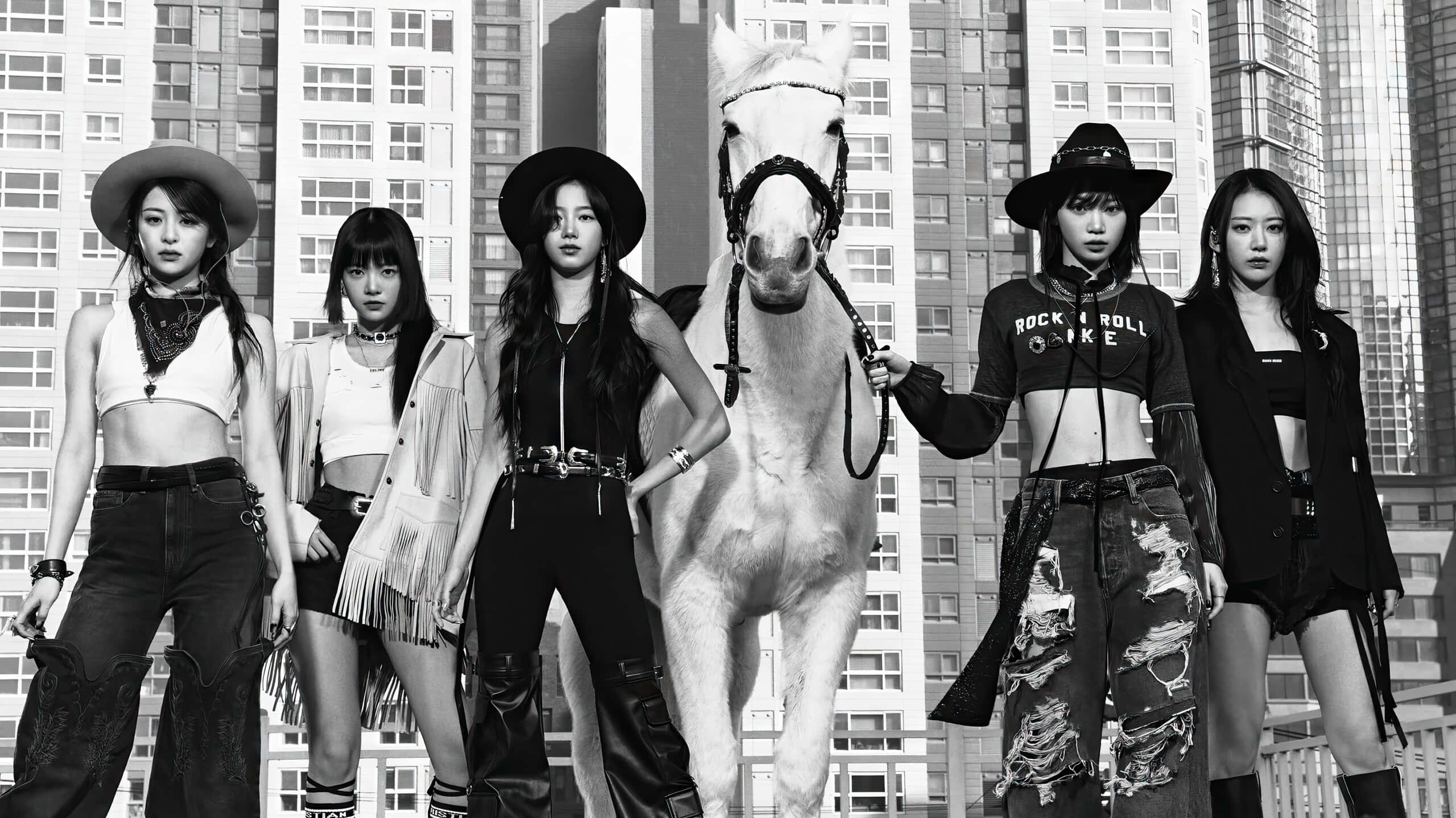 Le Sserafim, western style, cowboy hats, 2K Desktop Wallpaper