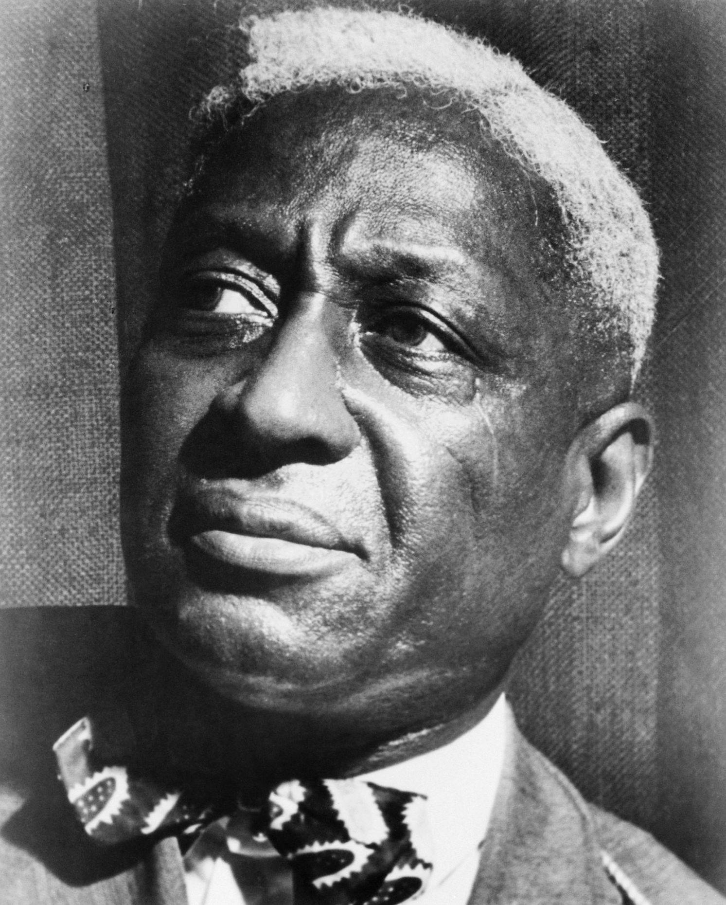 Leadbelly, 1940s, black and white portrait, HD Phone Wallpaper