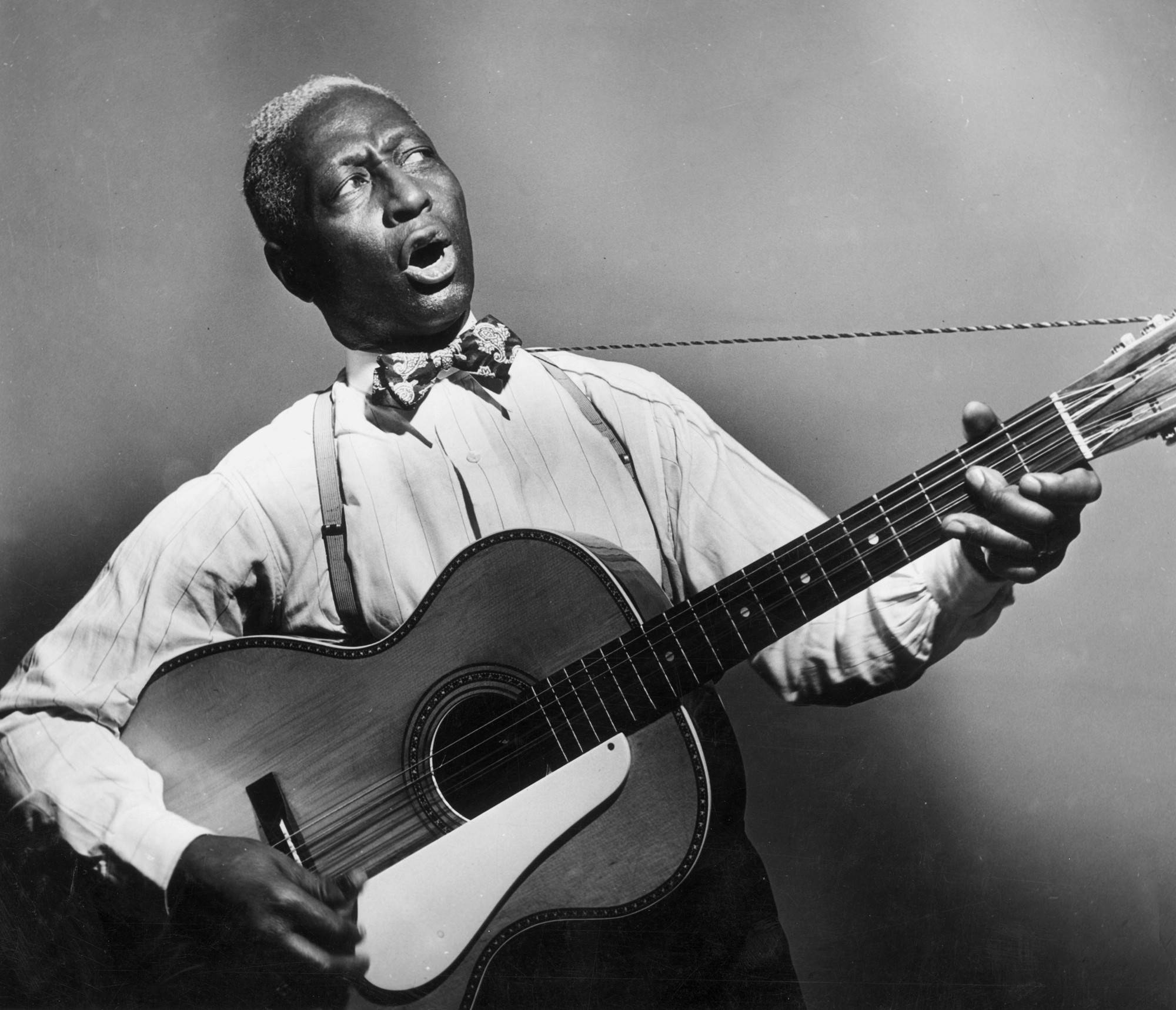Leadbelly, acoustic guitar, bow tie, Full HD Desktop Wallpaper