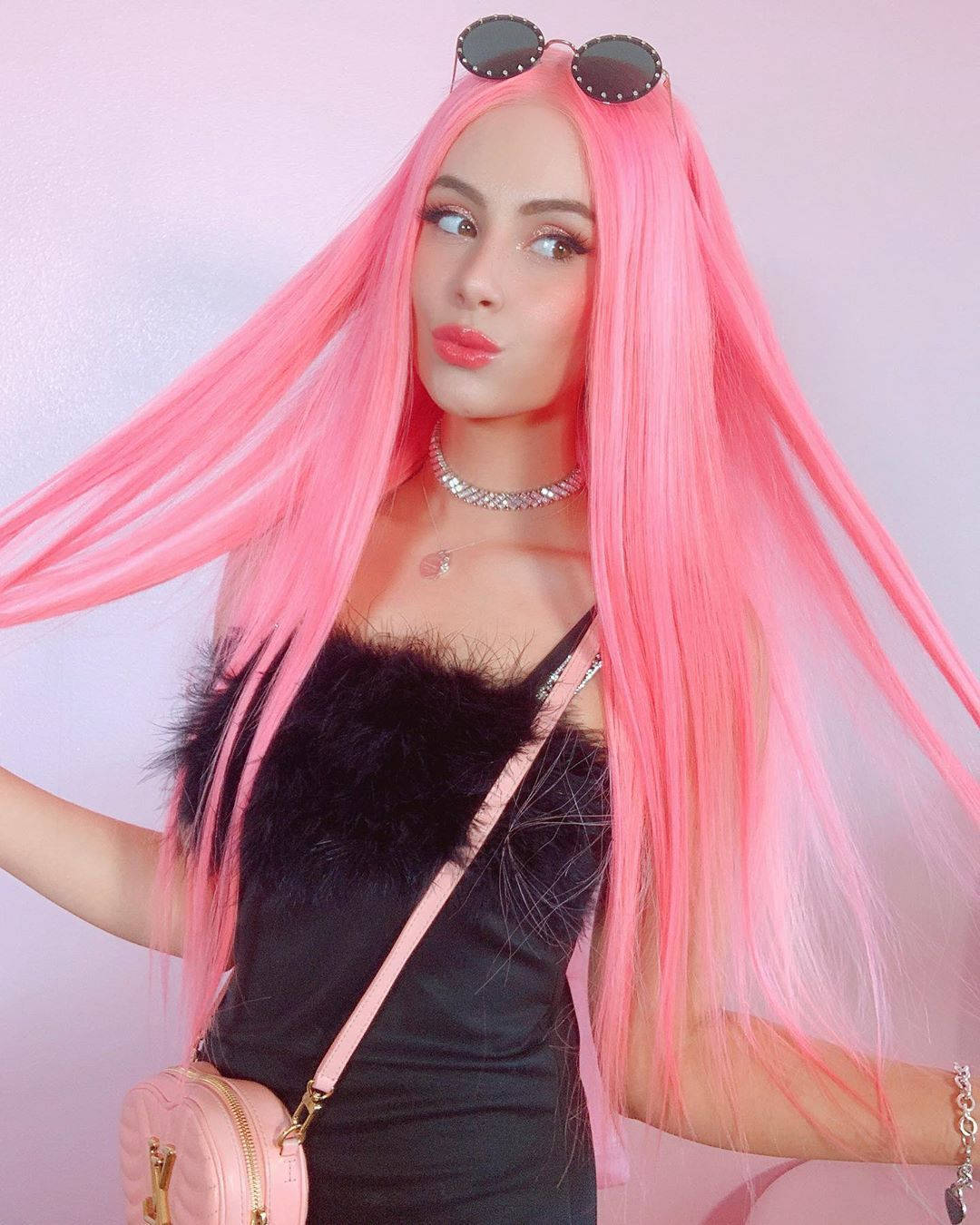 Leah Ashe, pink hair, sunglasses, HD Phone Wallpaper