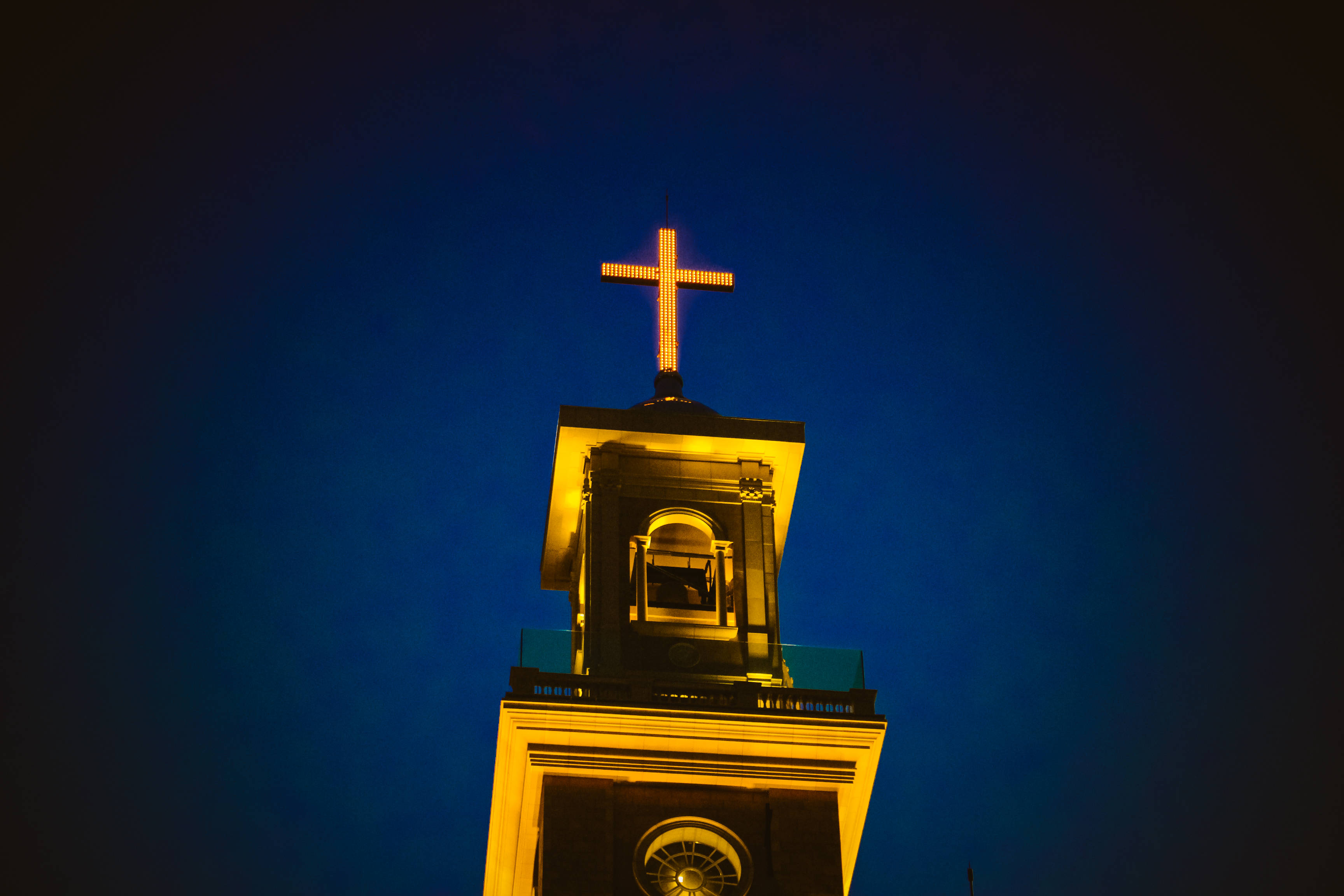 Lebanon, church steeple, glowing cross, 2K Desktop Wallpaper