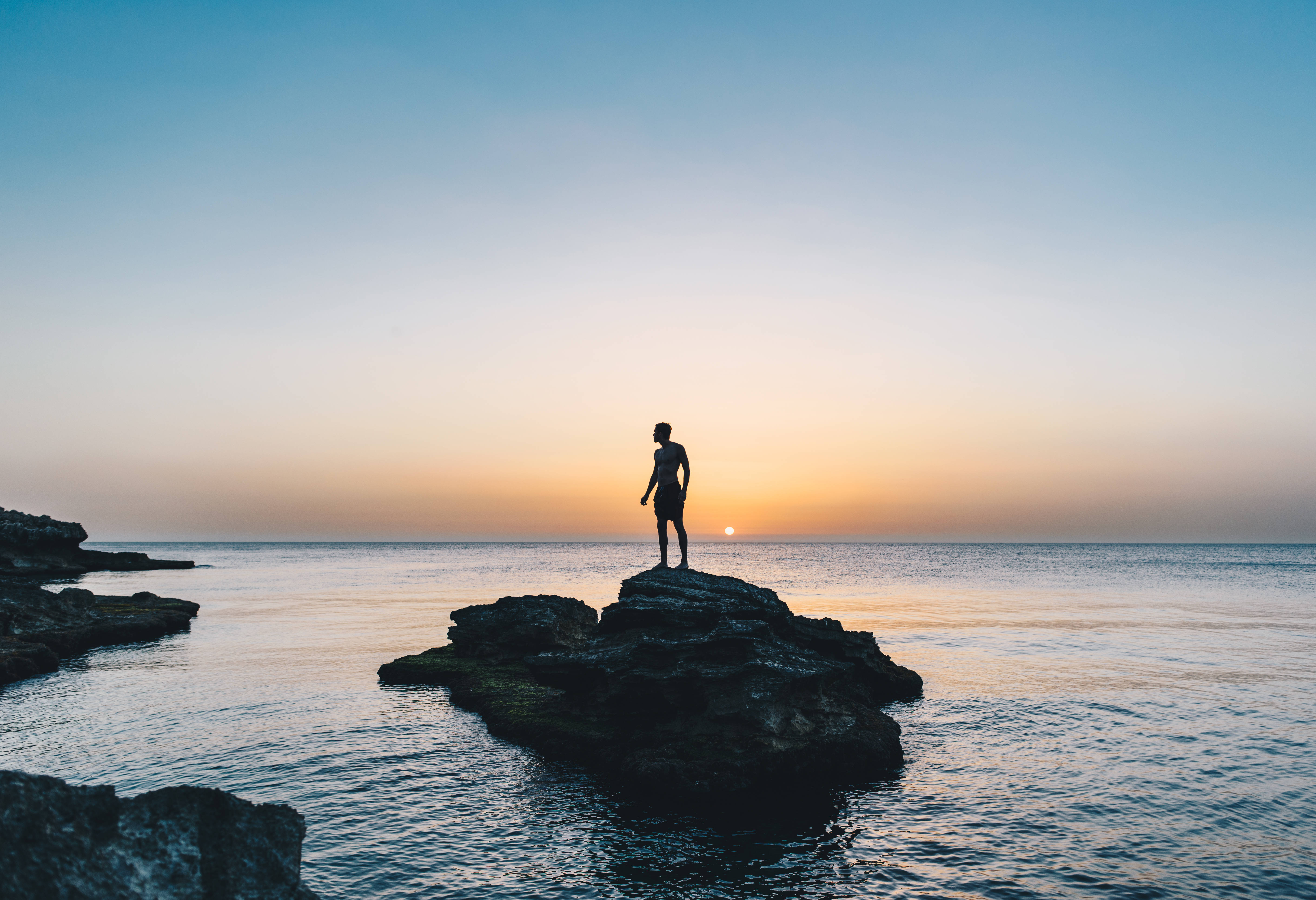 silhouette man, Lebanon, rocky outcrop, 5K Desktop Wallpaper