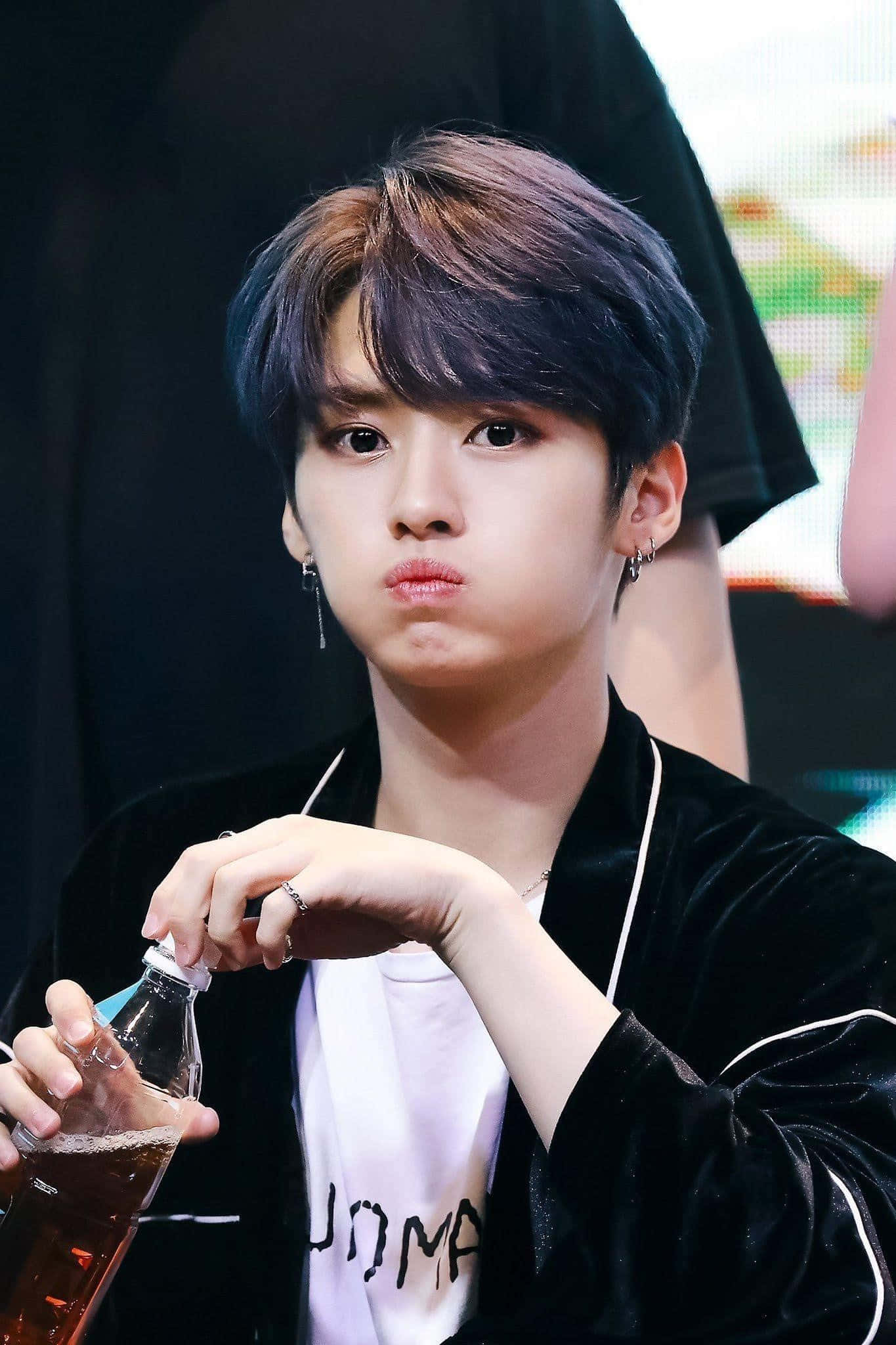Lee Know, purple tipped hair, glass bottle of soda, Full HD Phone Wallpaper